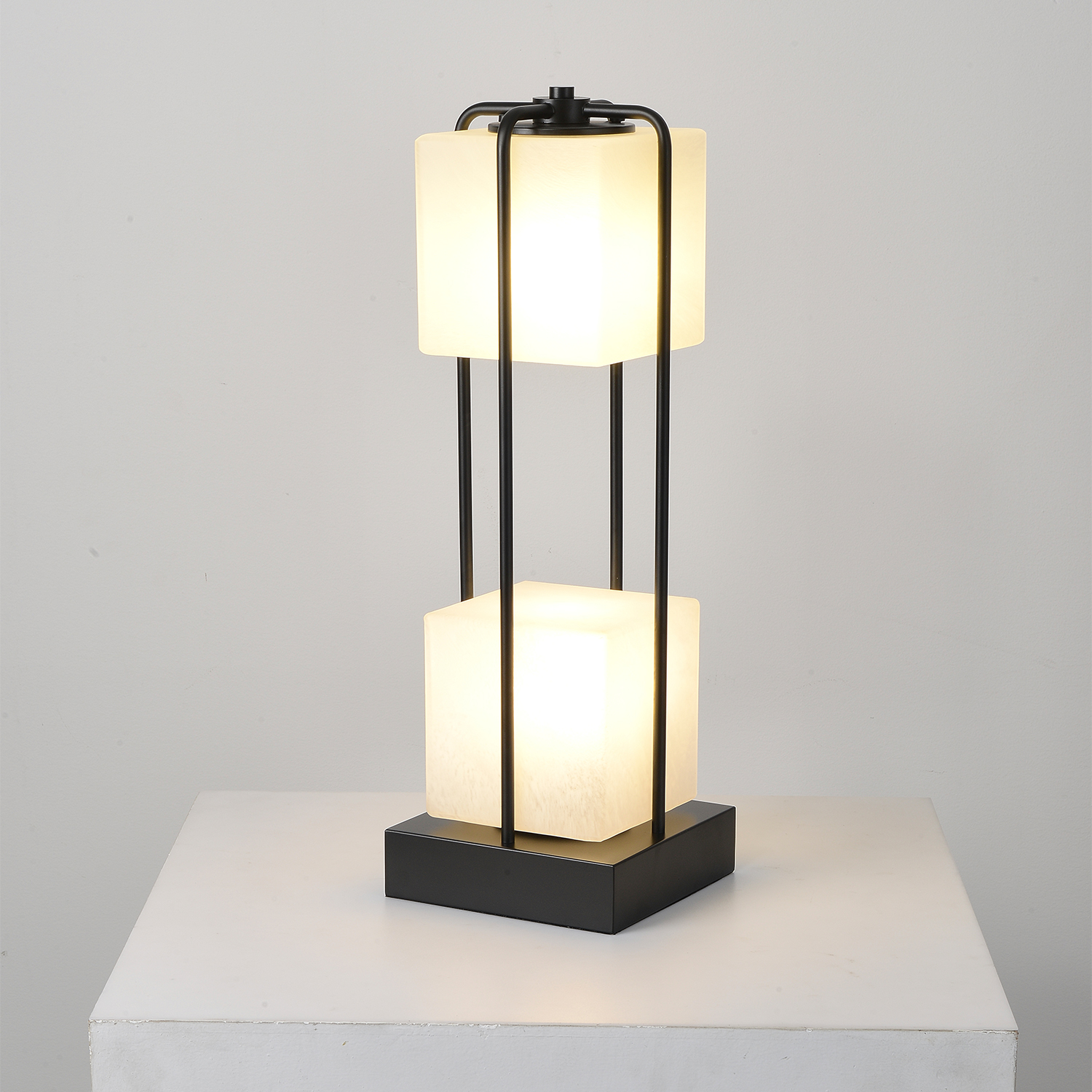 Alice Table Light
