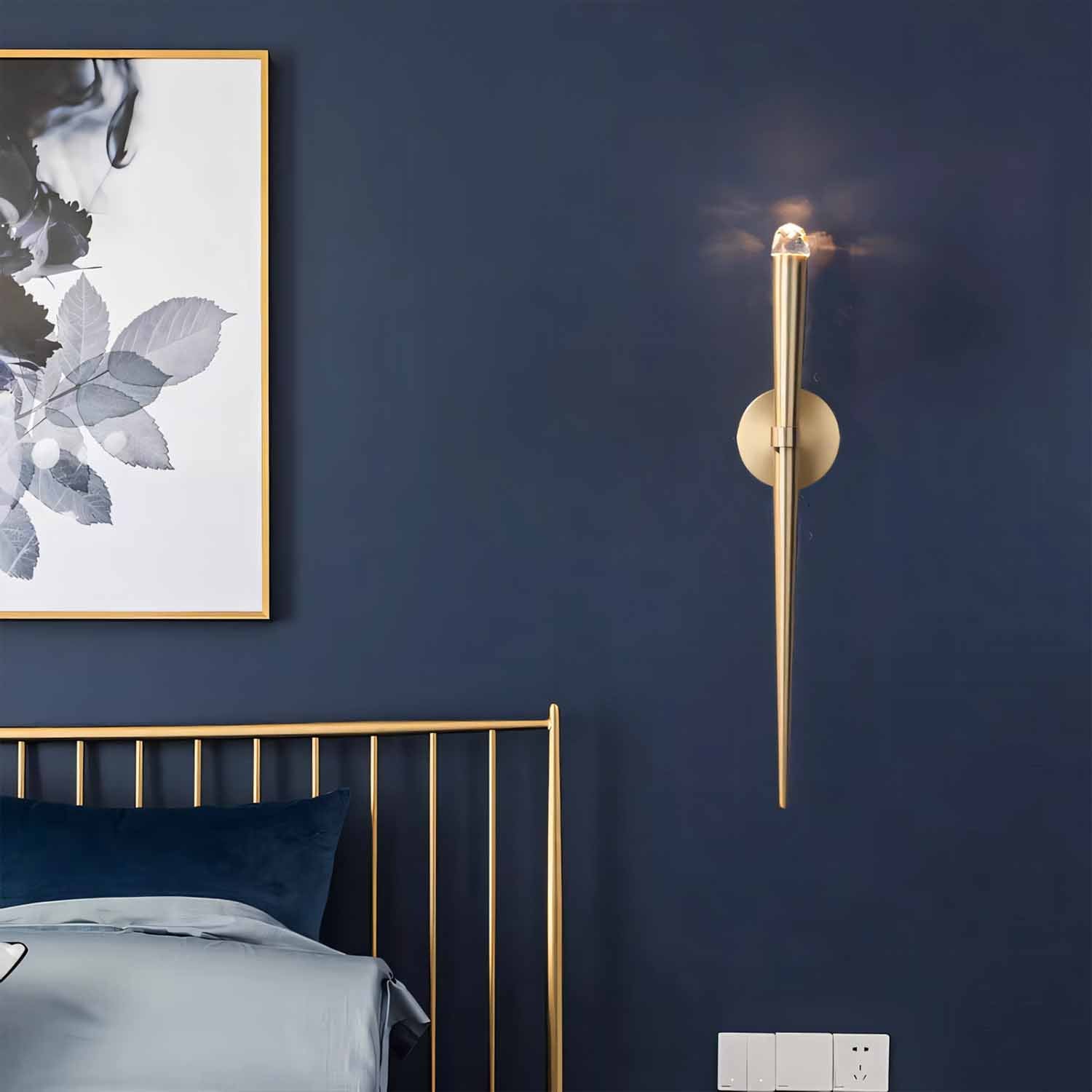 Aquitaine Torch Sconce