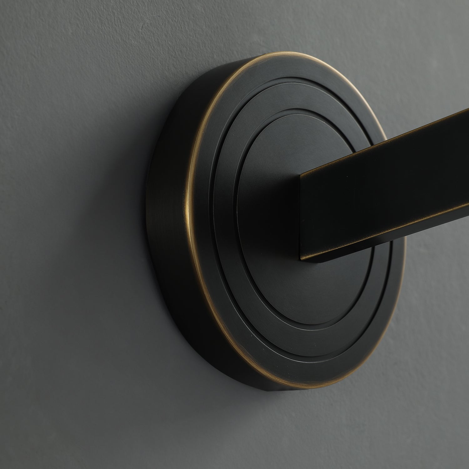 Arcachon_Sconce_RH_17