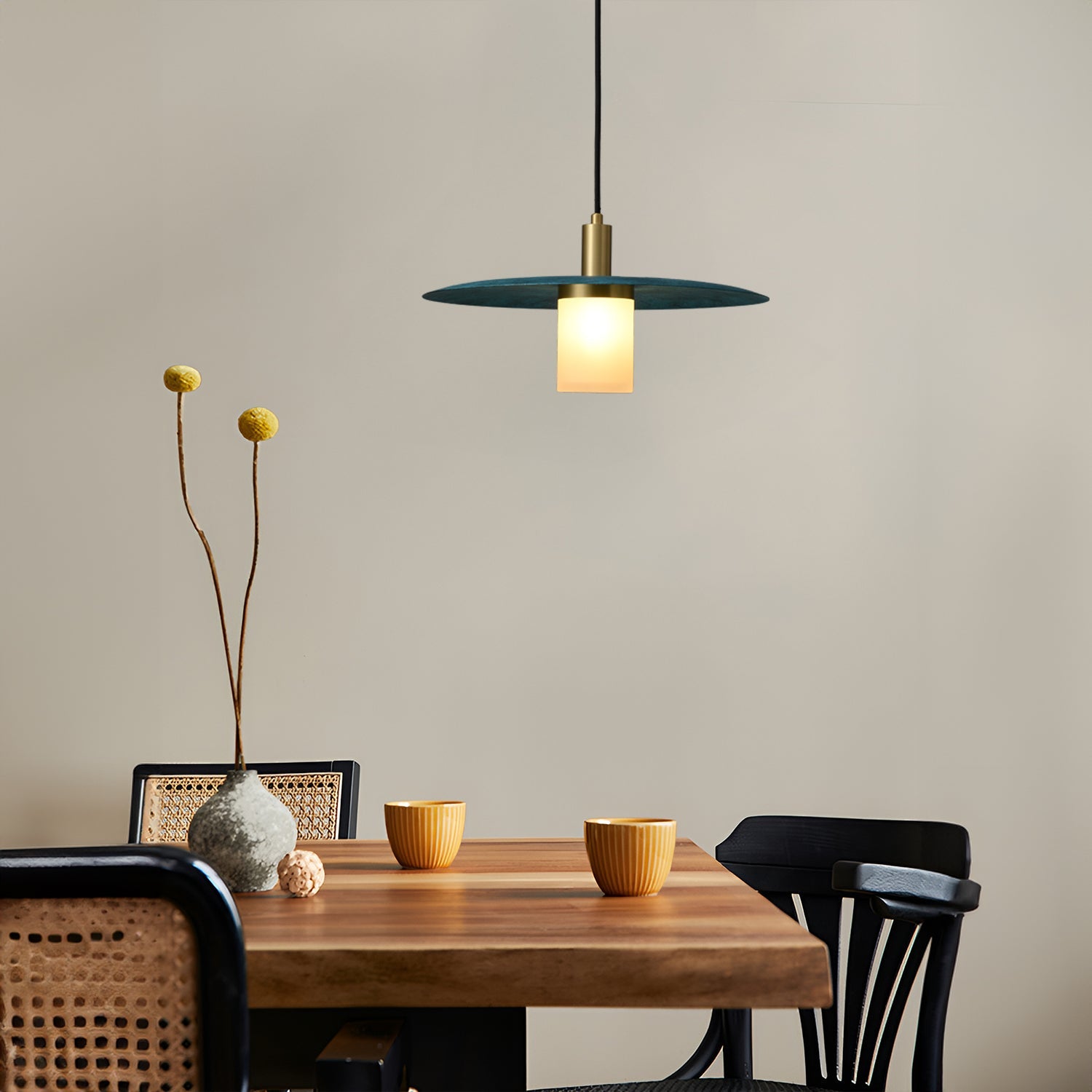 Arthur_Pendant_Light_Trella_03
