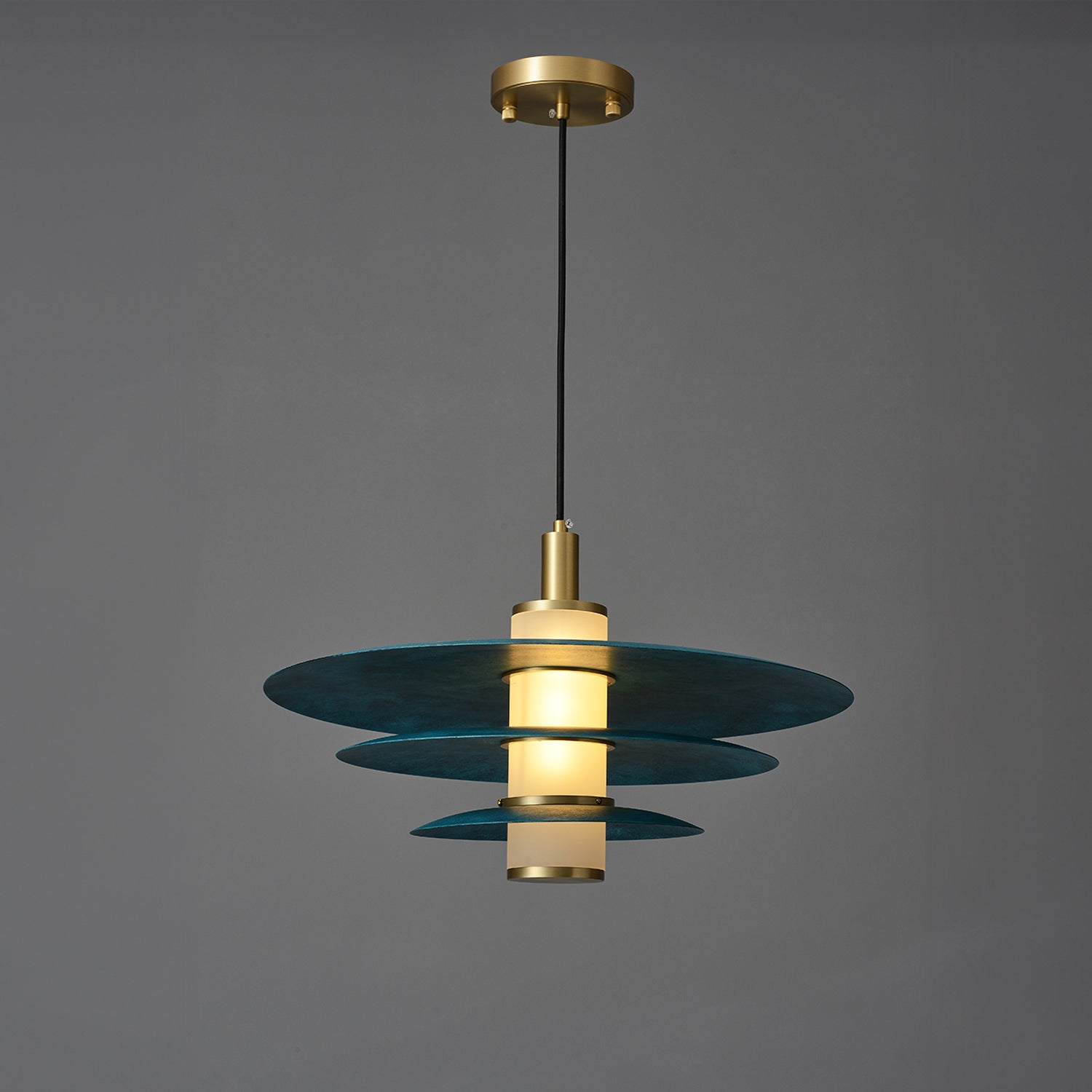 Arthur_Pendant_Light_Trella_06