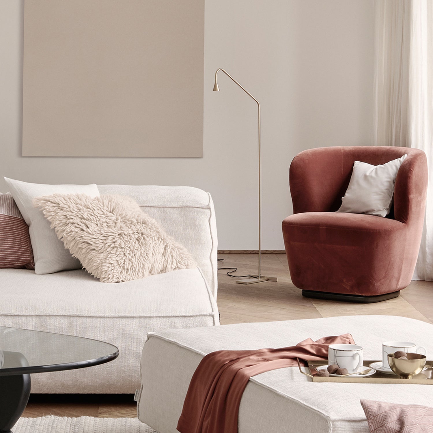 Austere Floor Lamp