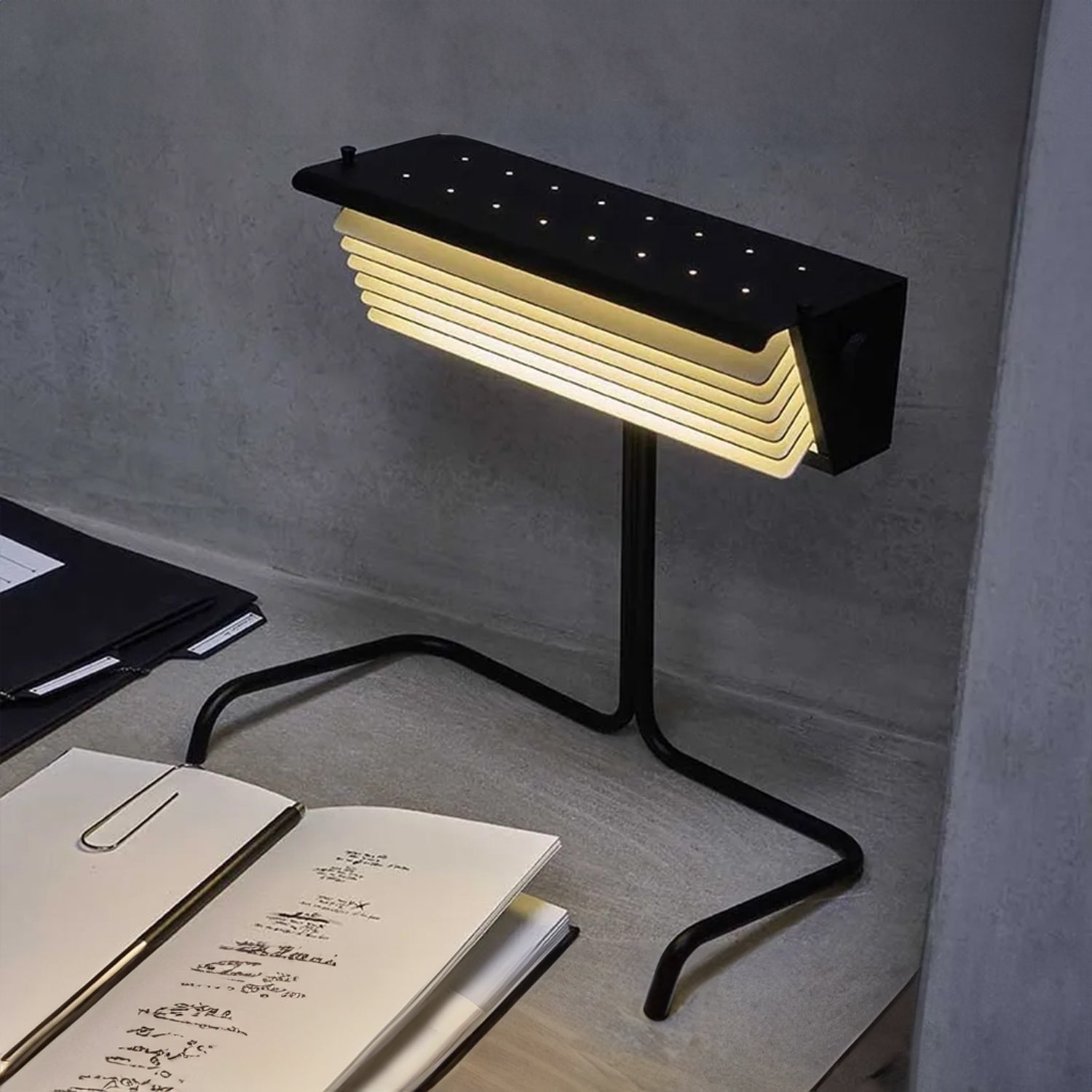 BINY Table Lamp