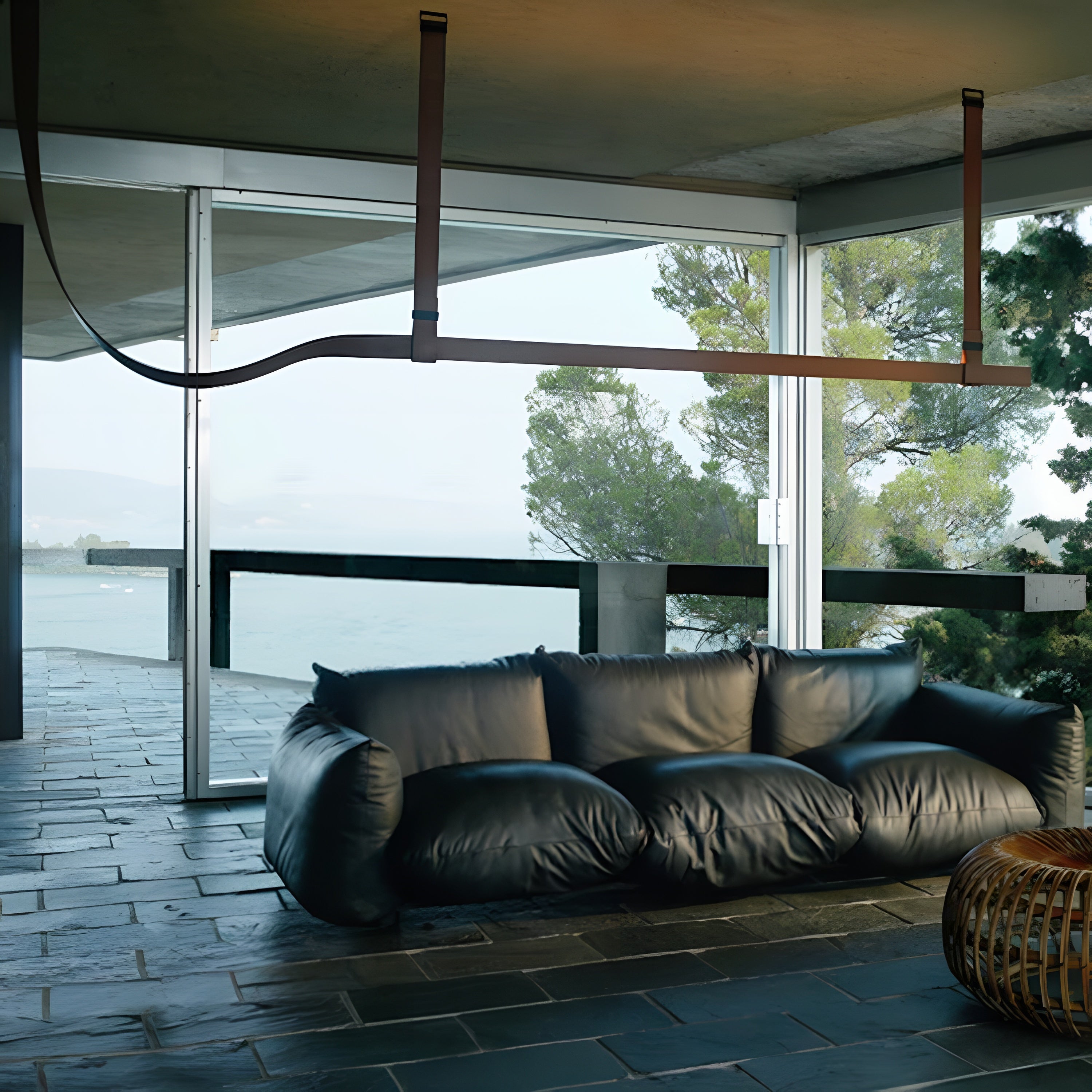 Belt Suspension Pendant Light