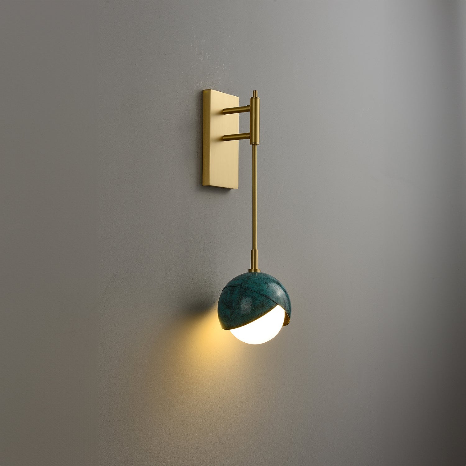 Benedict_Truss_Sconce_Trella_05