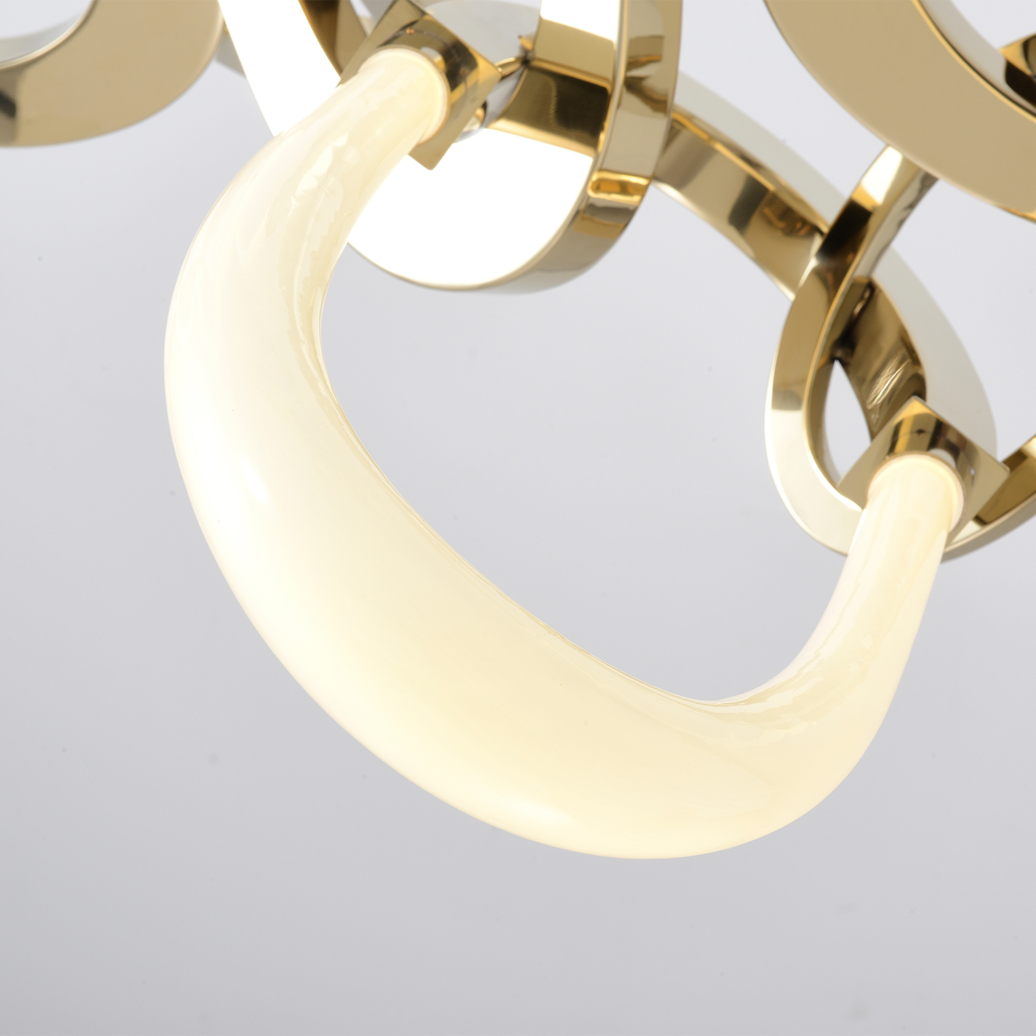 Bouchon Chandelier