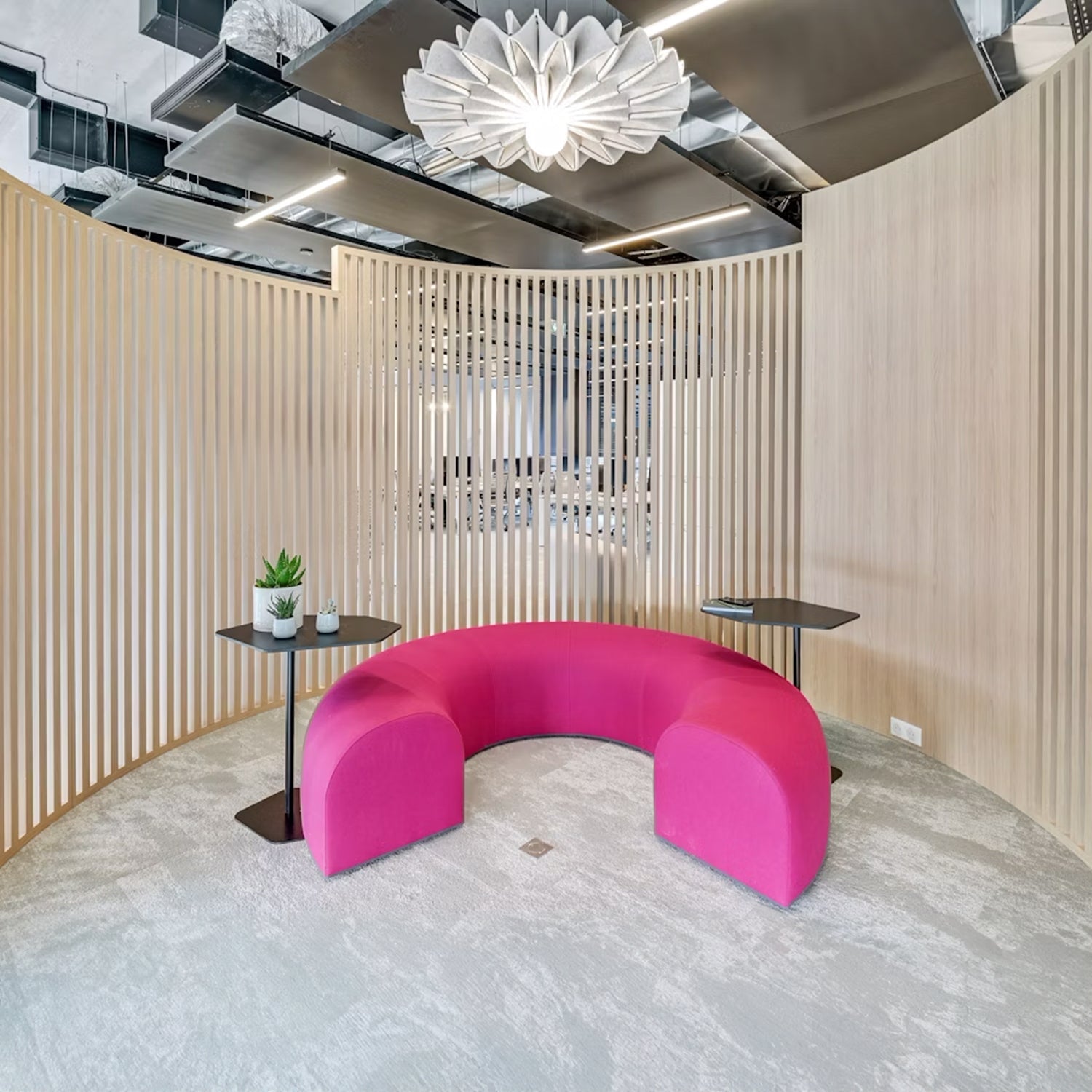 BuzziPleat_Light_BuzziSpace_41