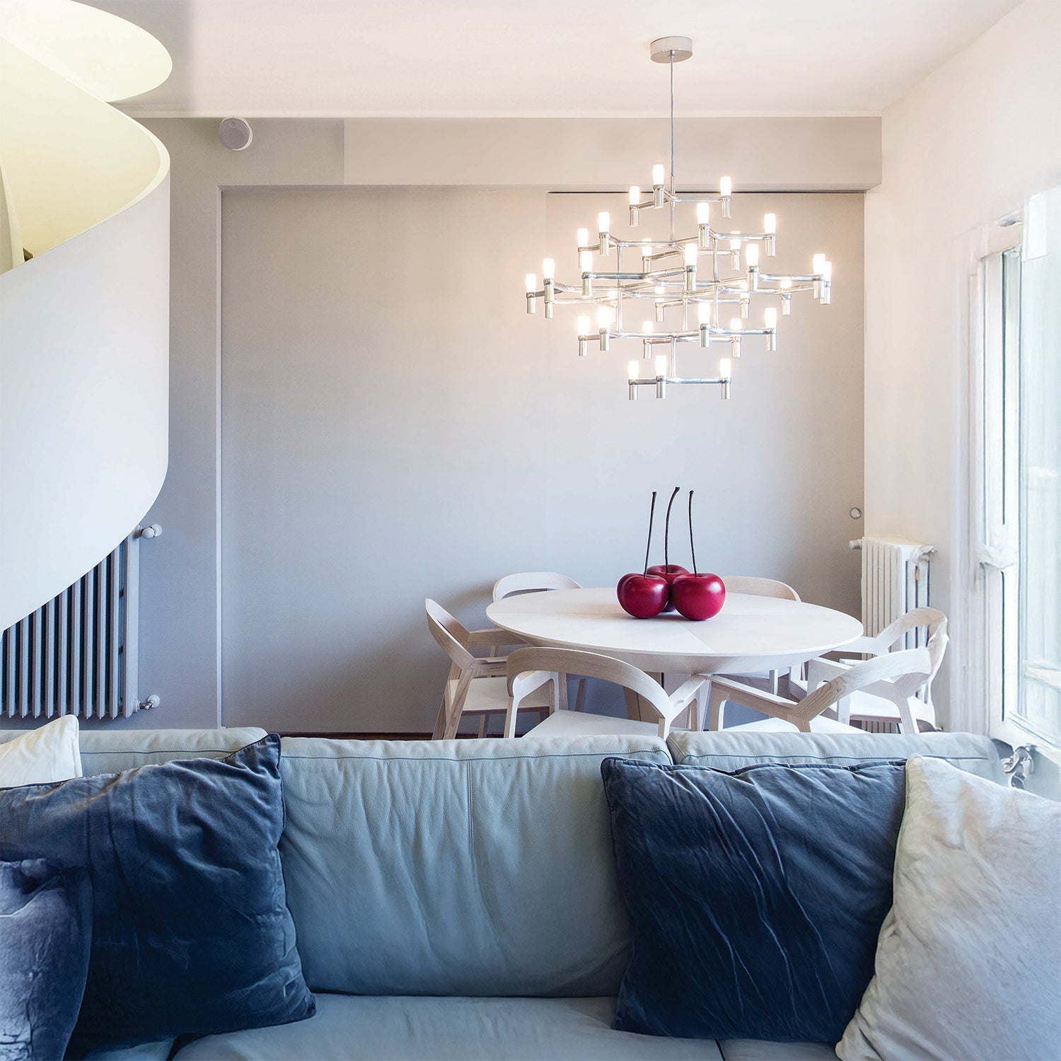 CROWN MINOR Chandelier