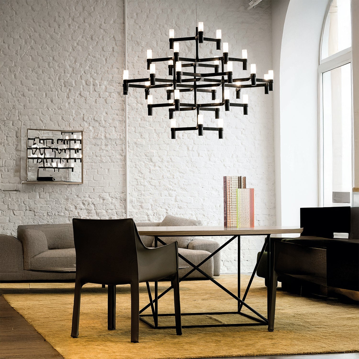 CROWN MINOR Chandelier