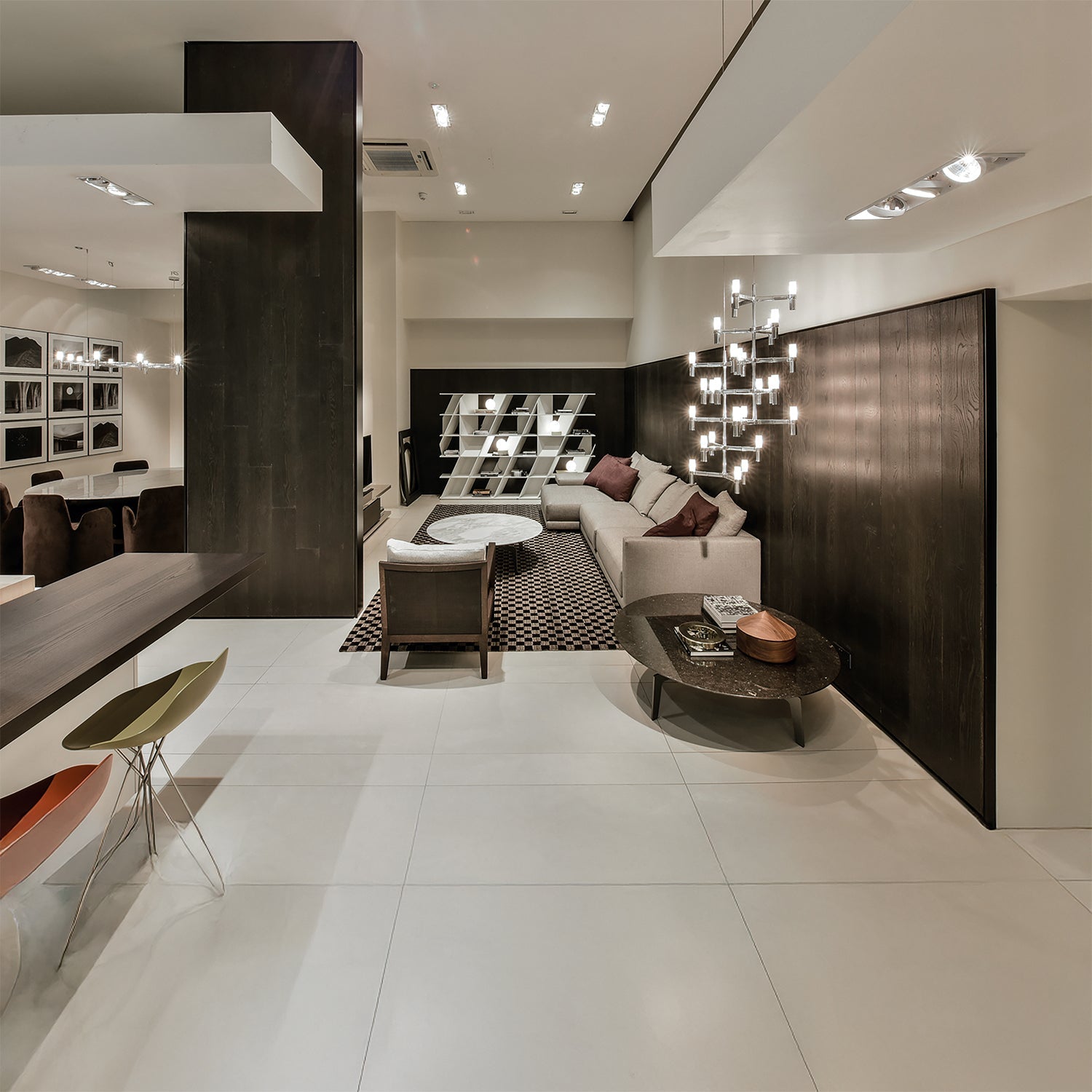 CROWN MINOR Chandelier