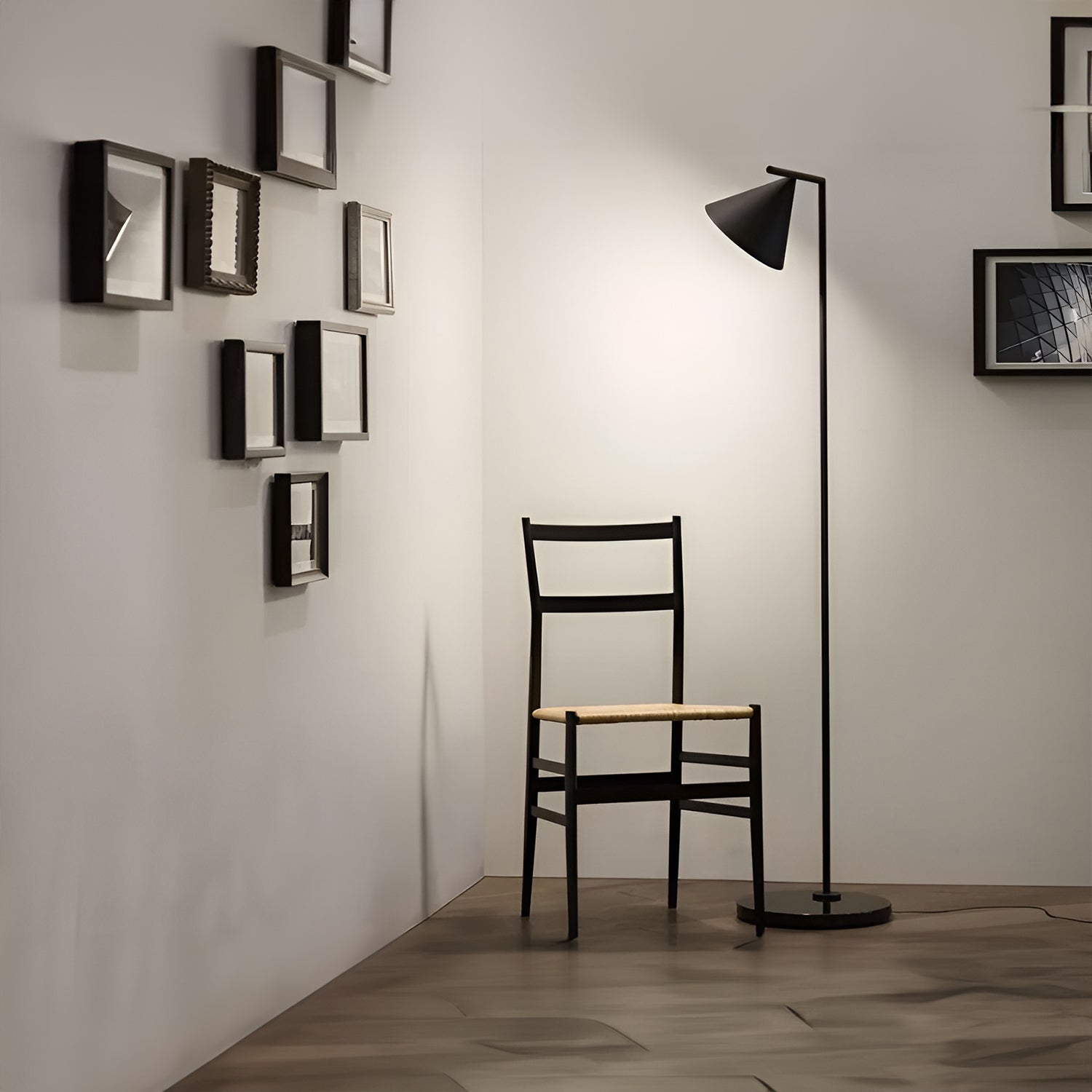 Captain Flint Floor Lamp