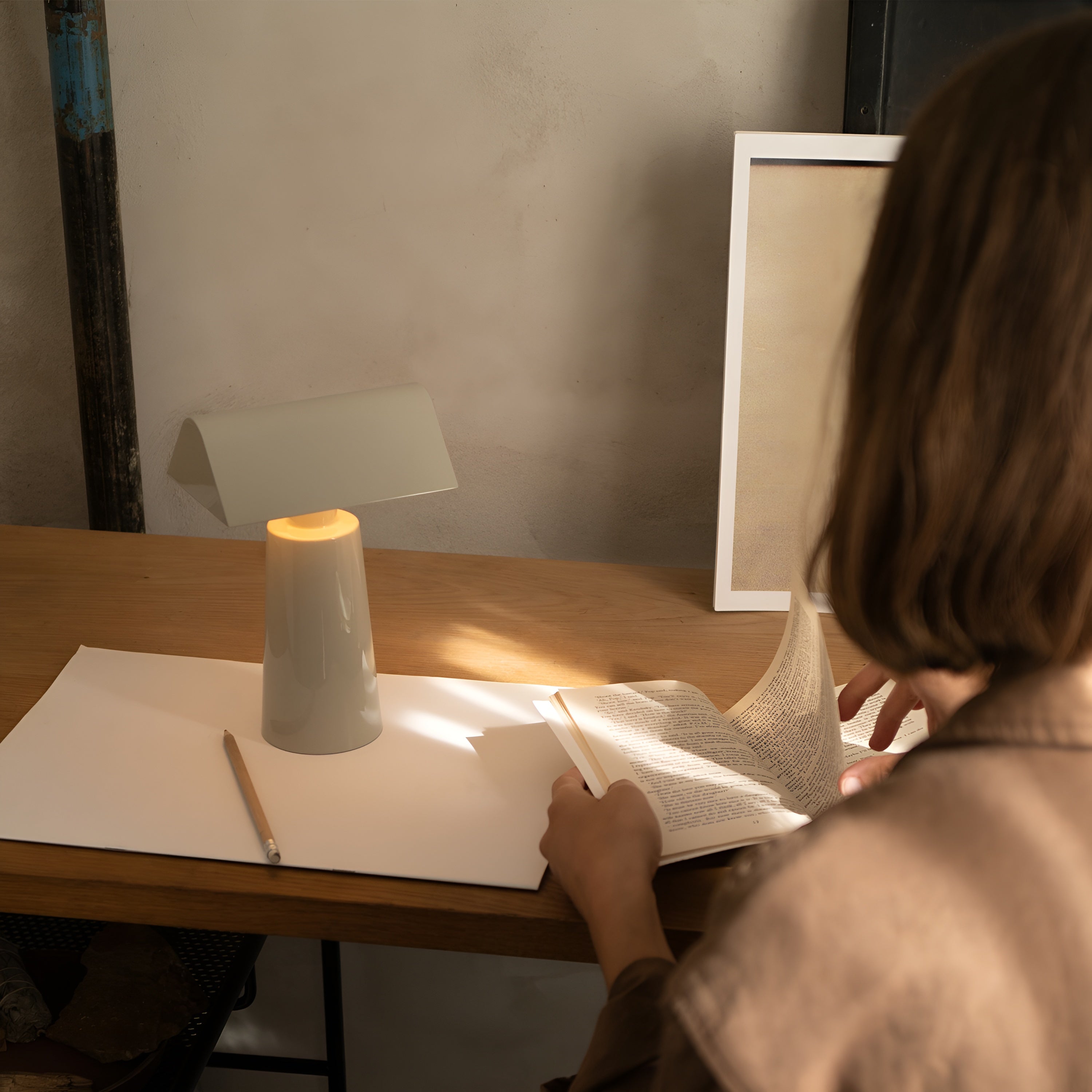 Caret MF1 Table Lamp