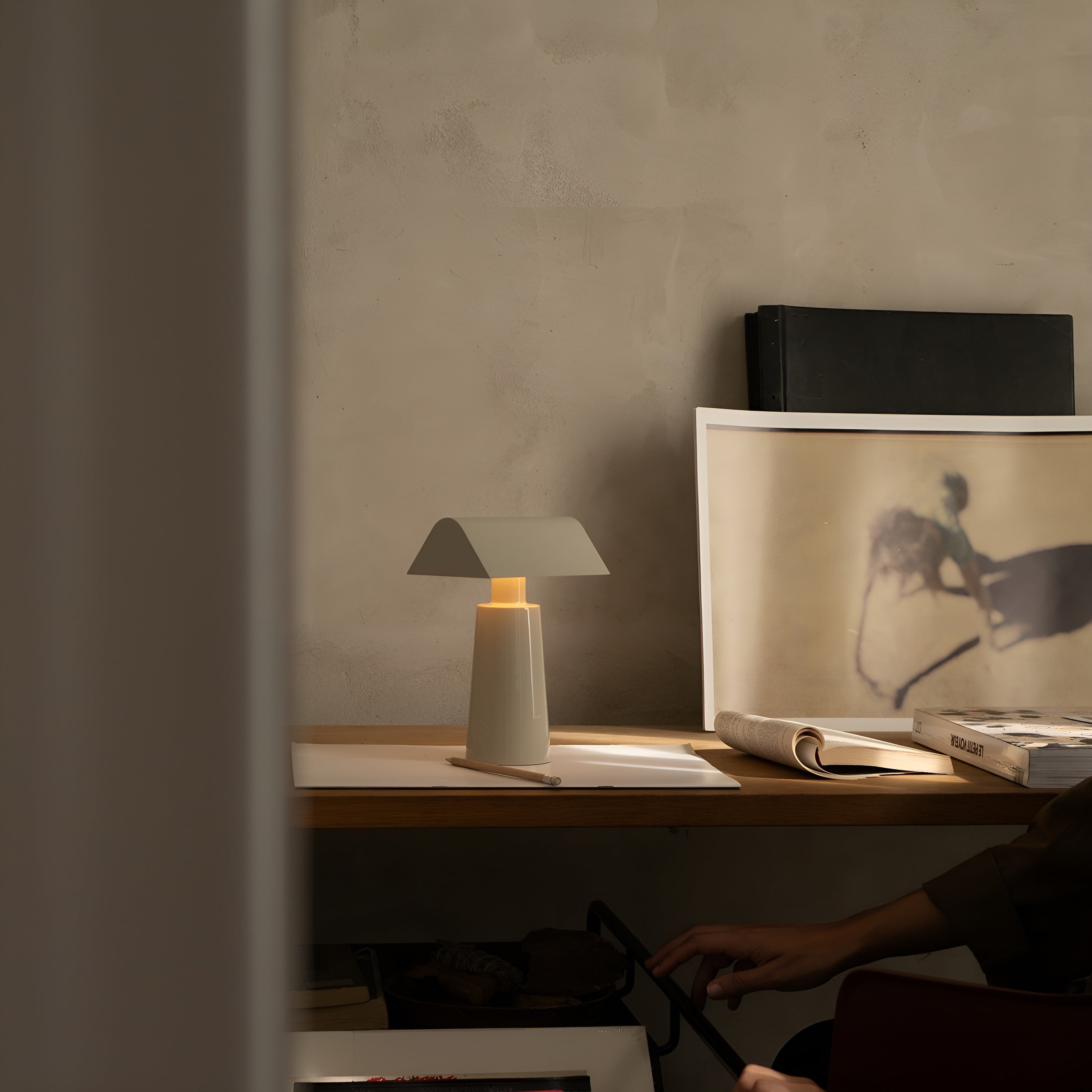 Caret MF1 Table Lamp