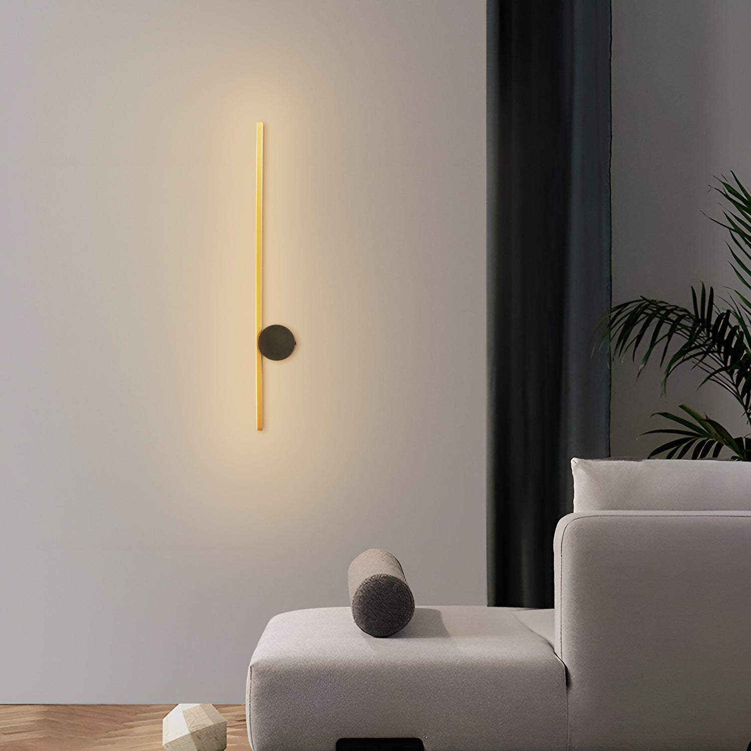 Coordinates_1_Brass_Wall_Lamp_Flos_0002