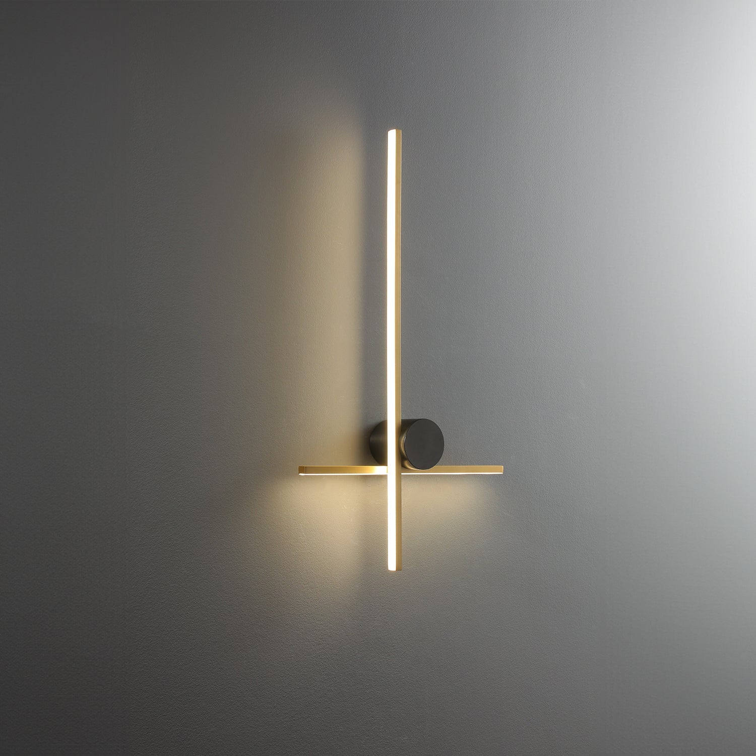 Coordinates_2_Brass_Wall_Lamp_Flos_0008