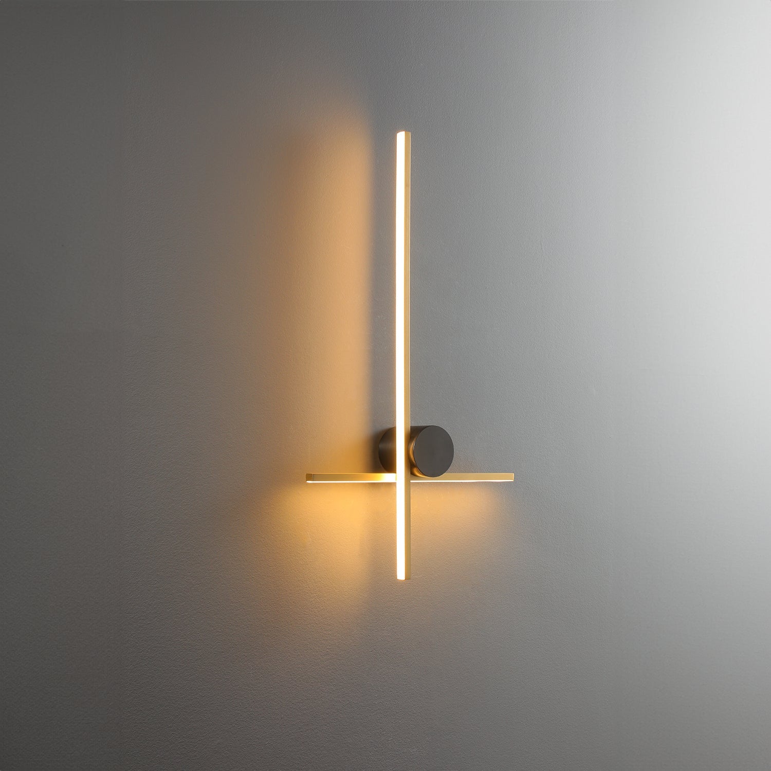 Coordinates_2_Brass_Wall_Lamp_Flos_0010