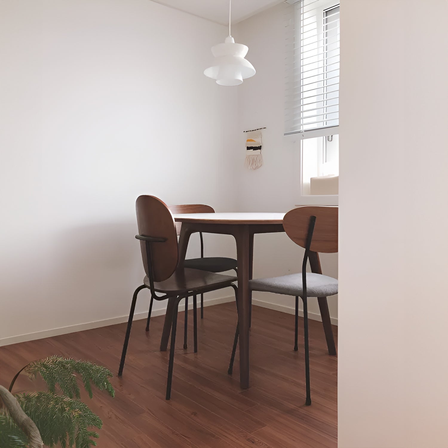 Doo-Wop Pendant Light