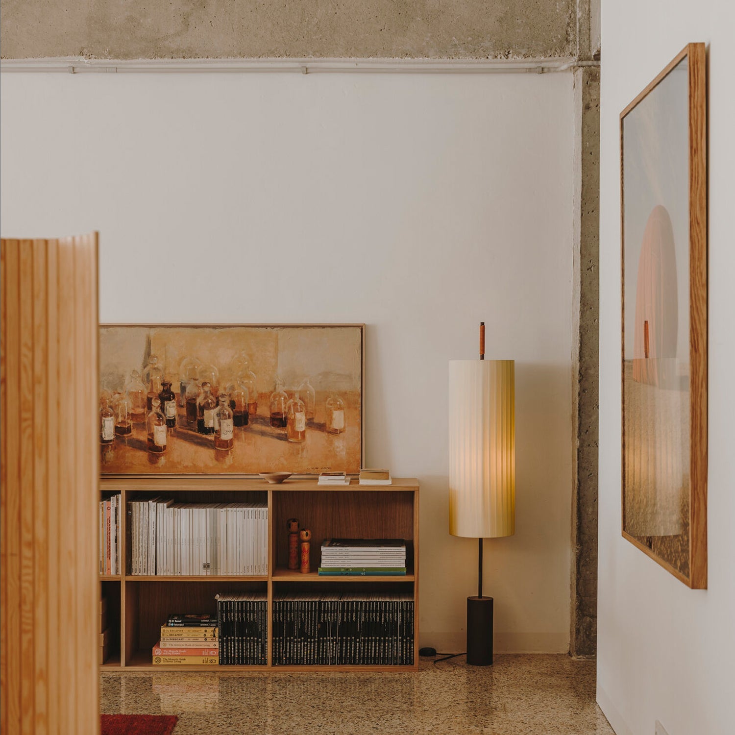 Dórica Floor Lamp