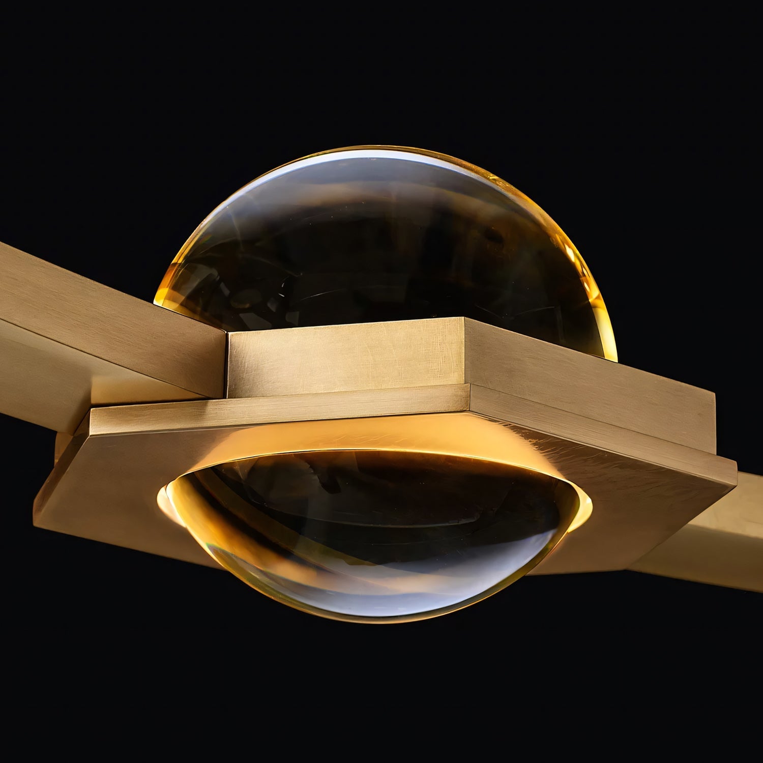 Éclatant Round Chandelier