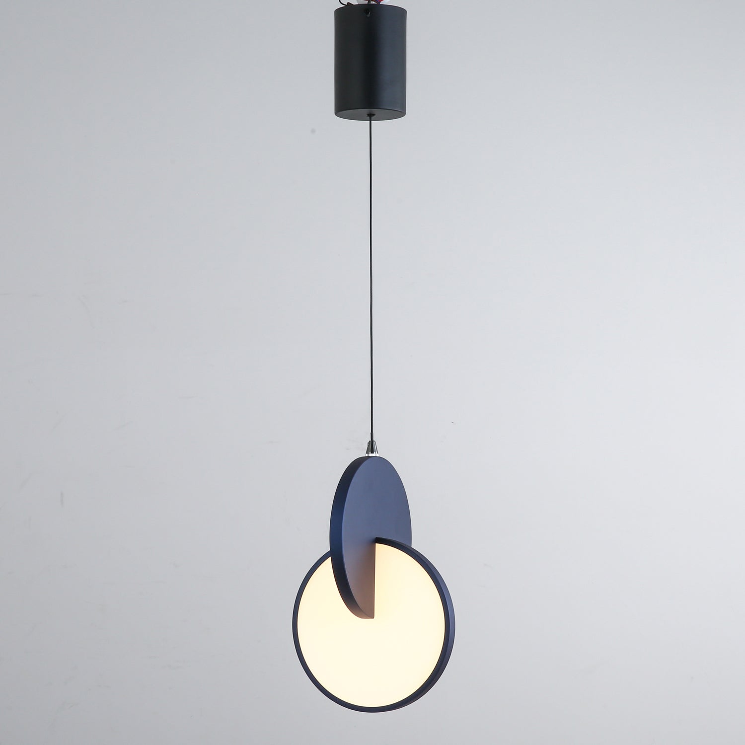 Eclipse_Pendant_Light_LeeBroom_0007