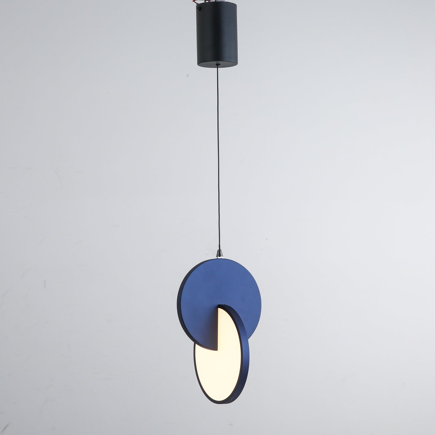 Eclipse_Pendant_Light_LeeBroom_0008