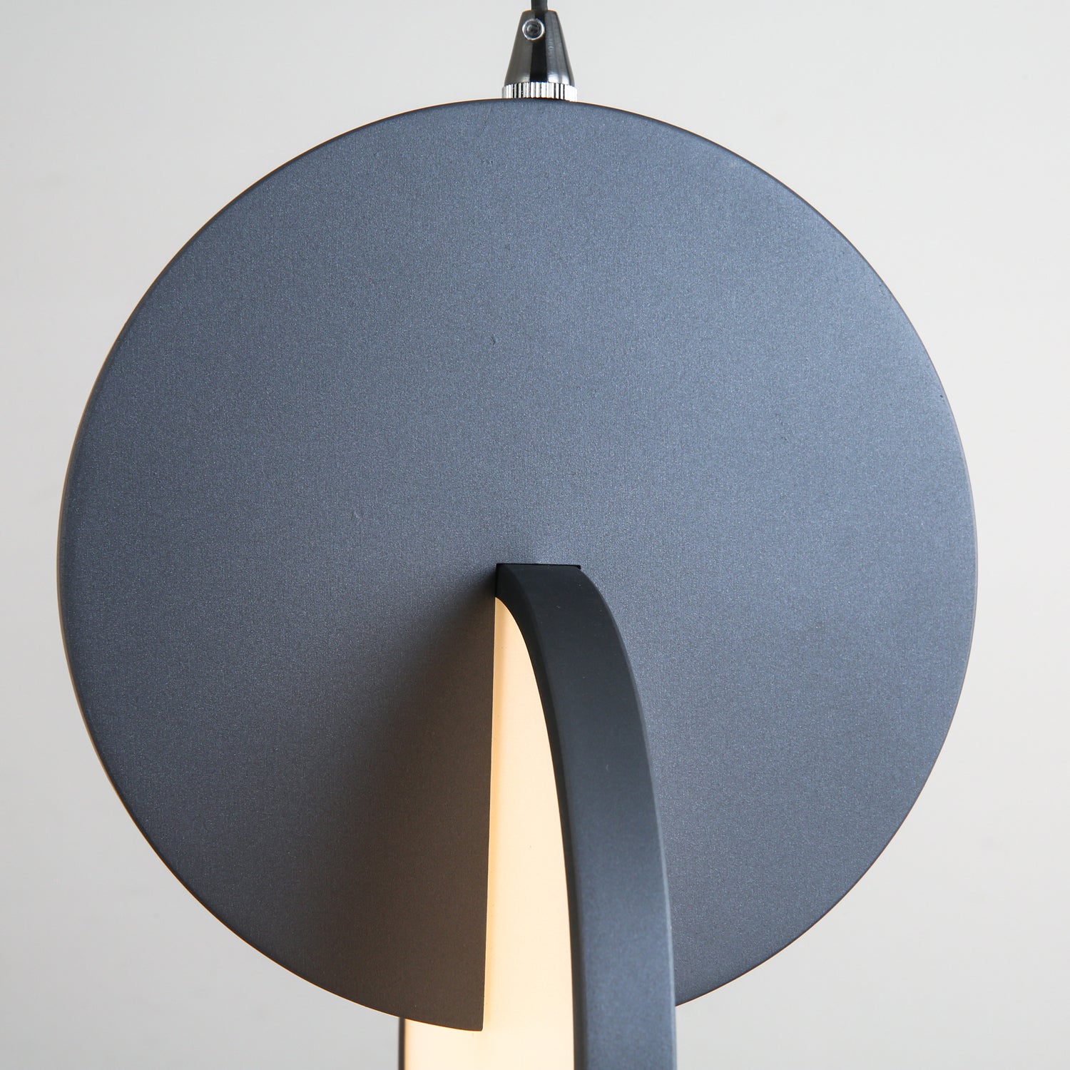 Eclipse_Pendant_Light_LeeBroom_0011