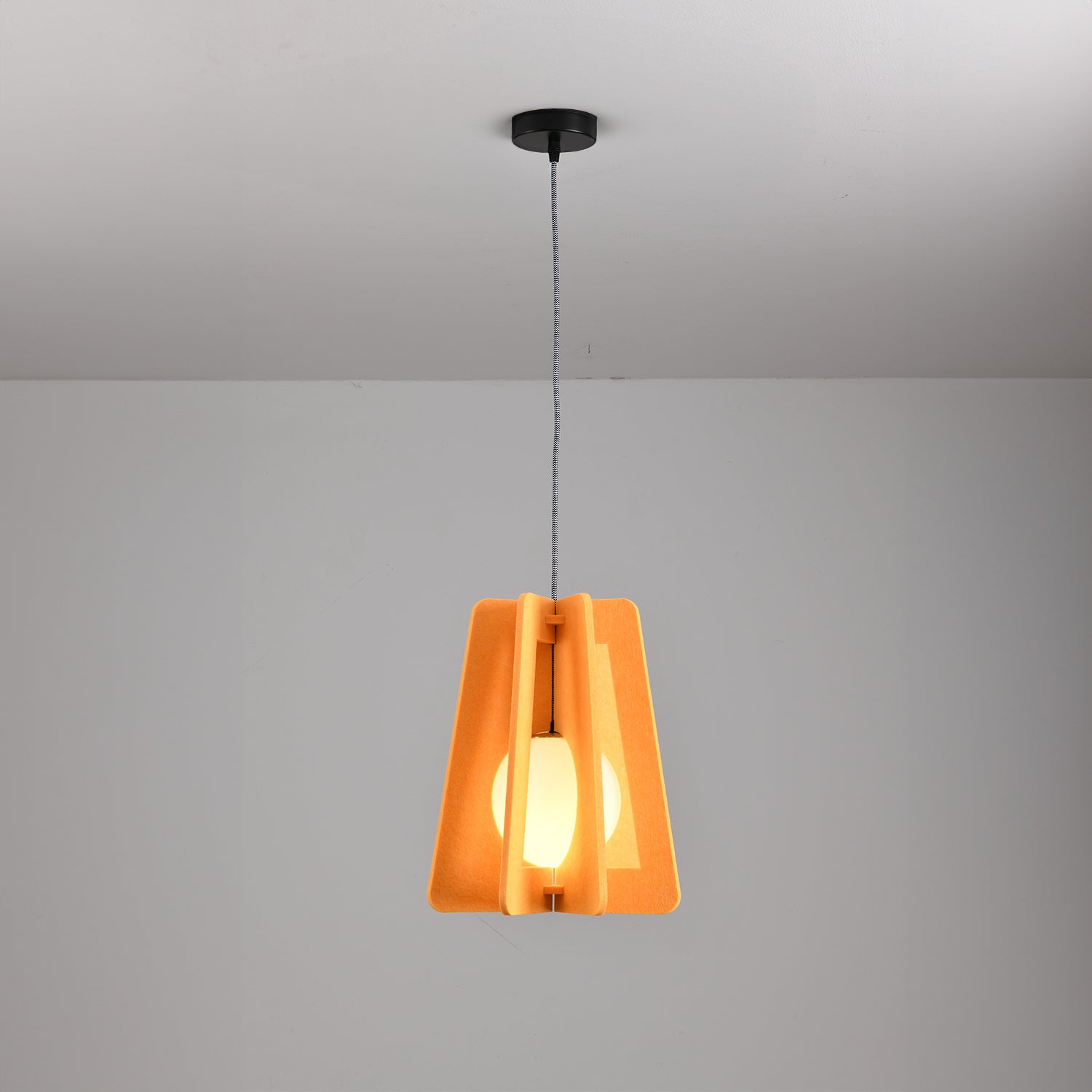 Elke_Pendant_Light_Eureka_Lighting_11