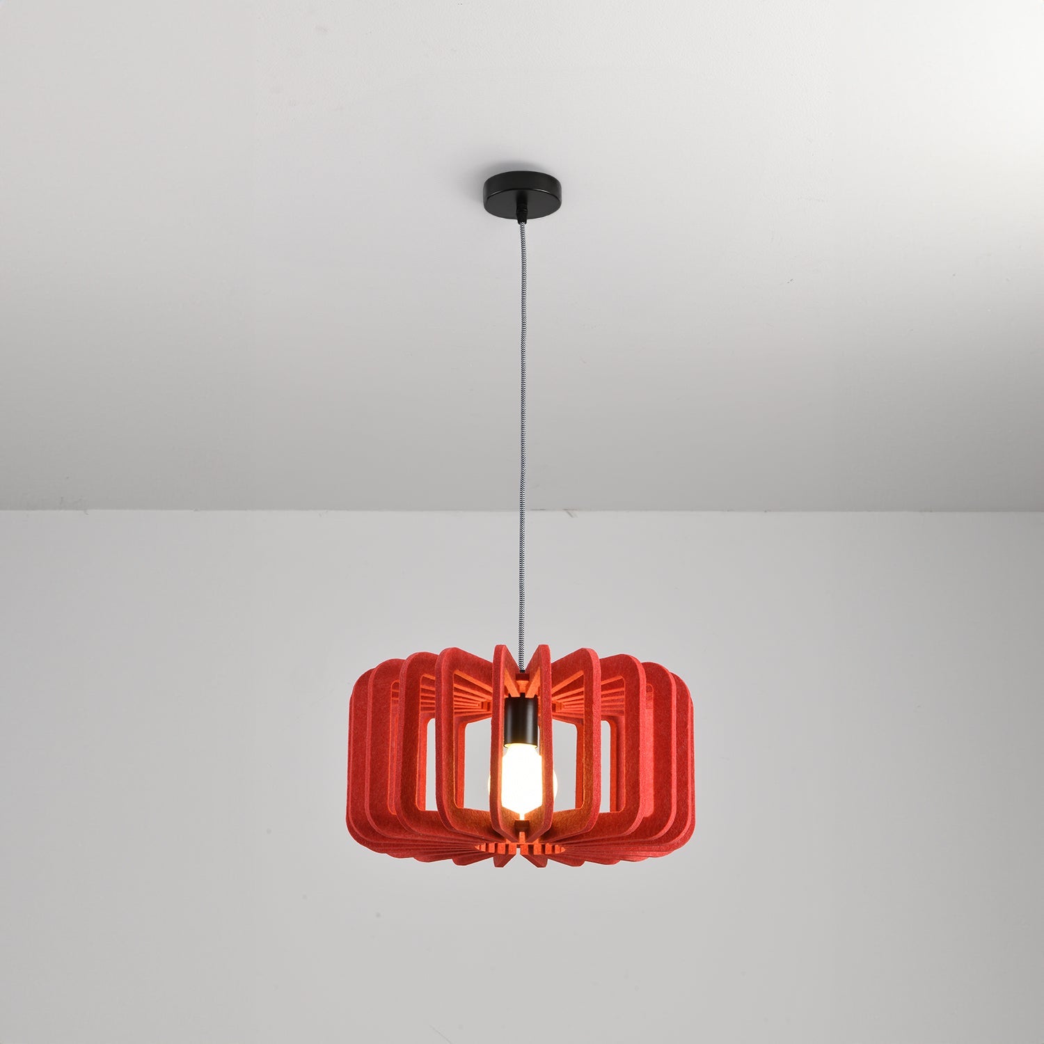 Elke_Pumpkin2_Pendant_Light_Eureka_Lighting_11