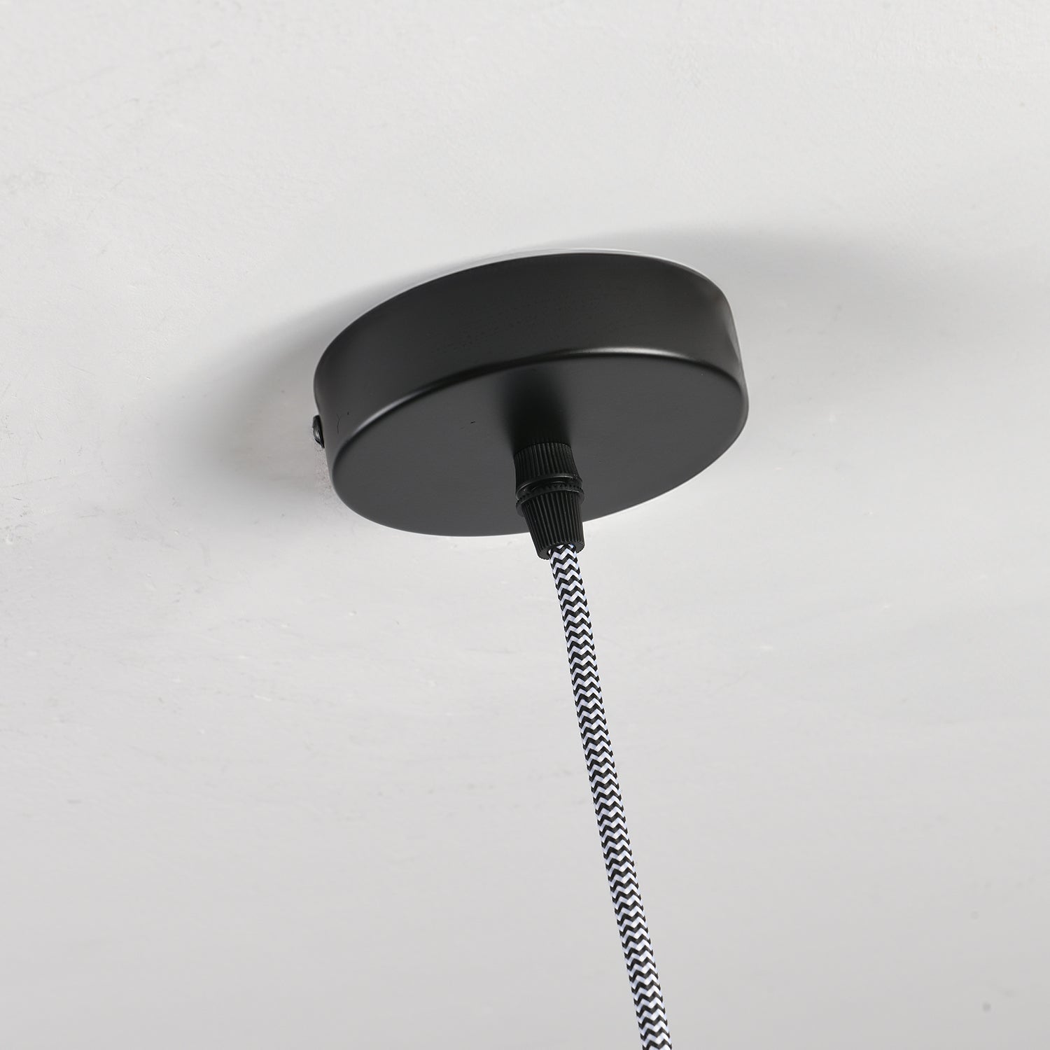 Elke_Pumpkin2_Pendant_Light_Eureka_Lighting_13