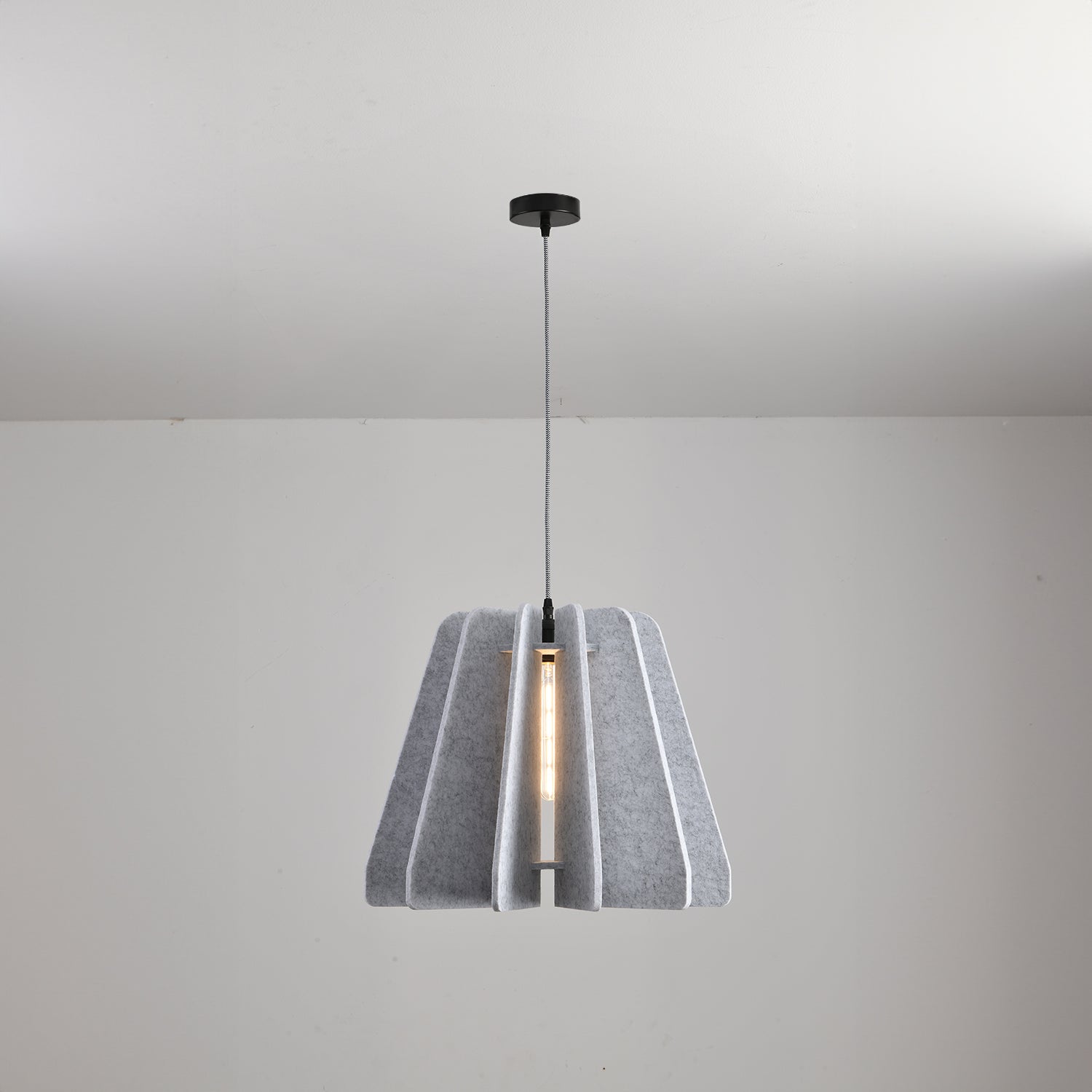 Elke_Trapezoid_Acoustic_PET_Pendant_Light_10