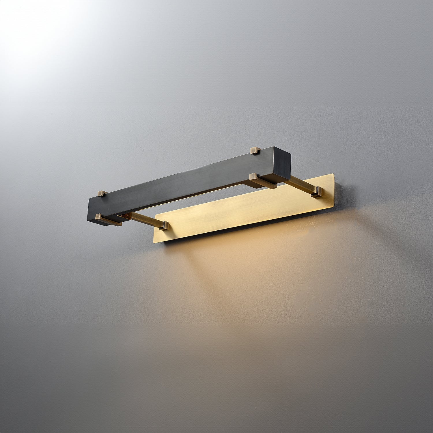 Erddig_Double_Arm_Picture_Light_Urbanelectric_12