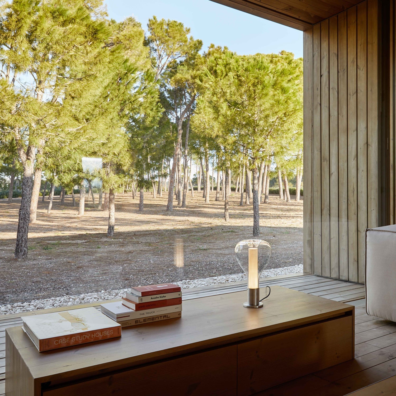 Eris_Table_Lamp_Lzf_0013