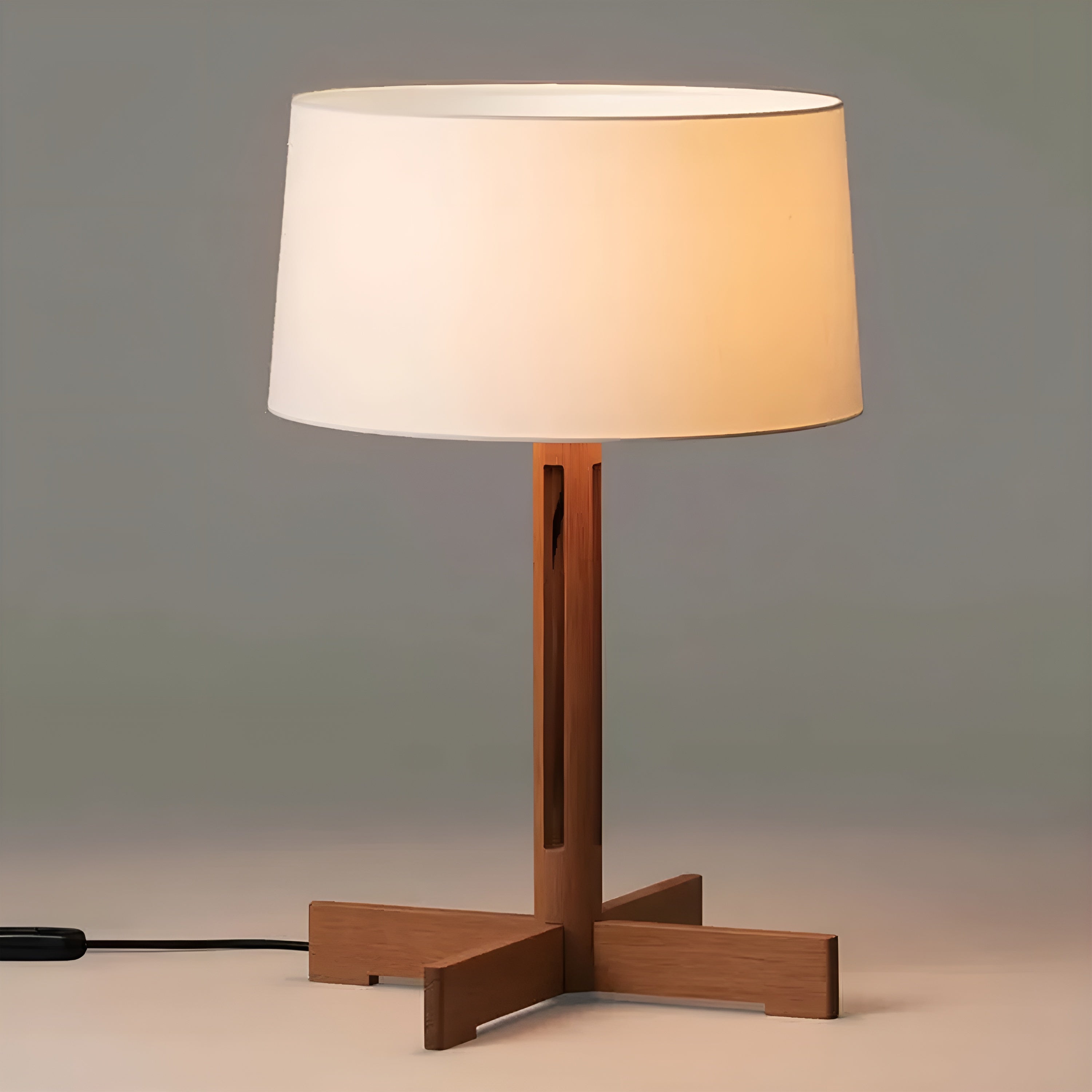 FAD Table Lamp