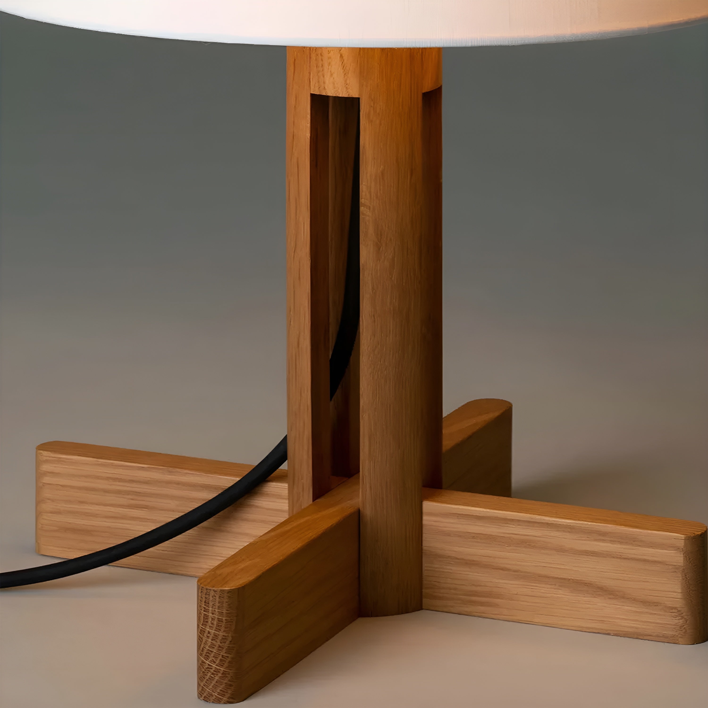 FAD Table Lamp