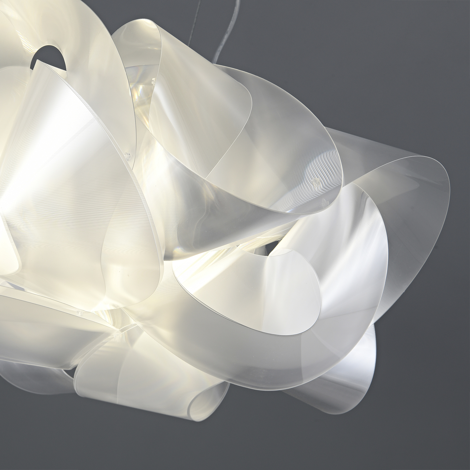 Fabula Suspension