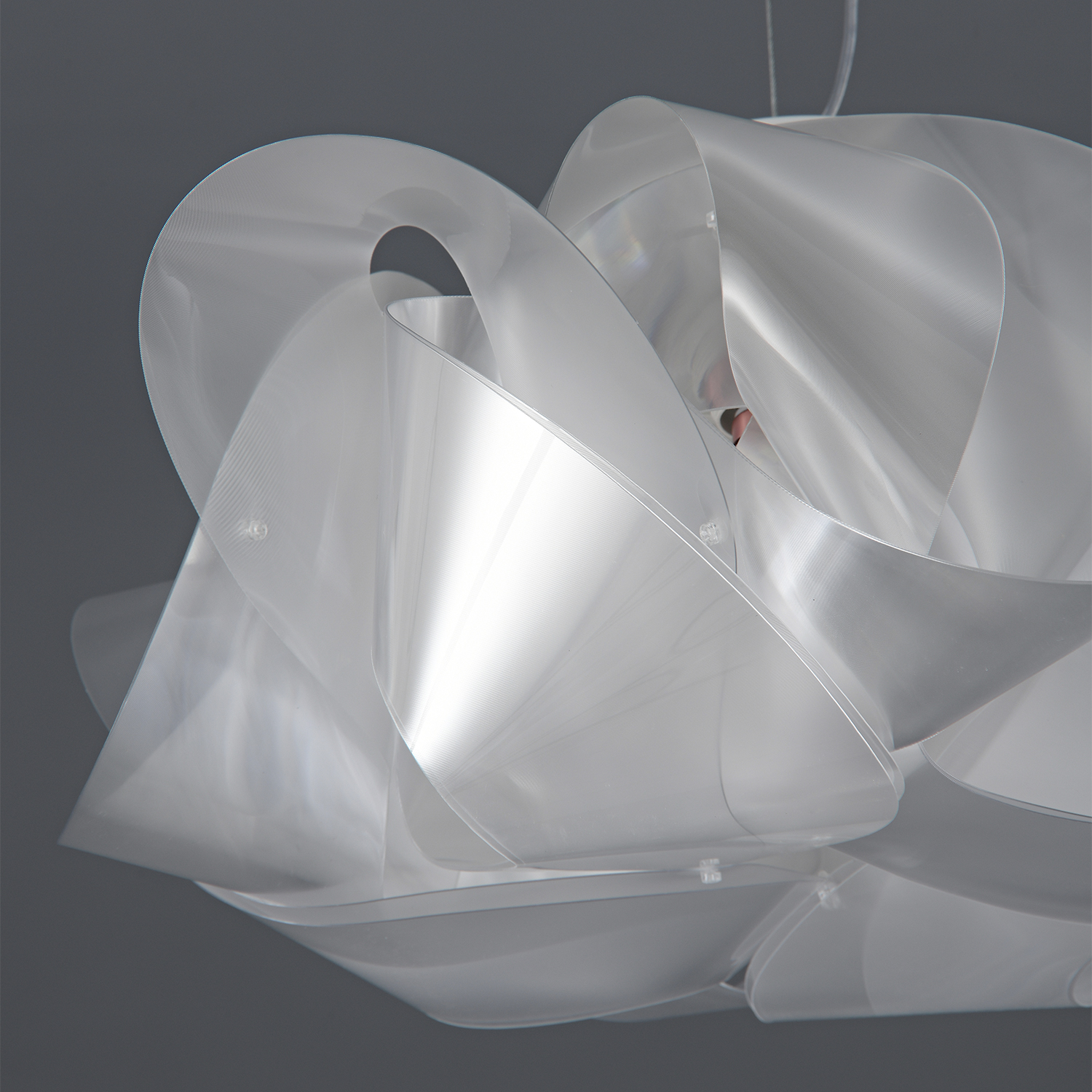 Fabula Suspension