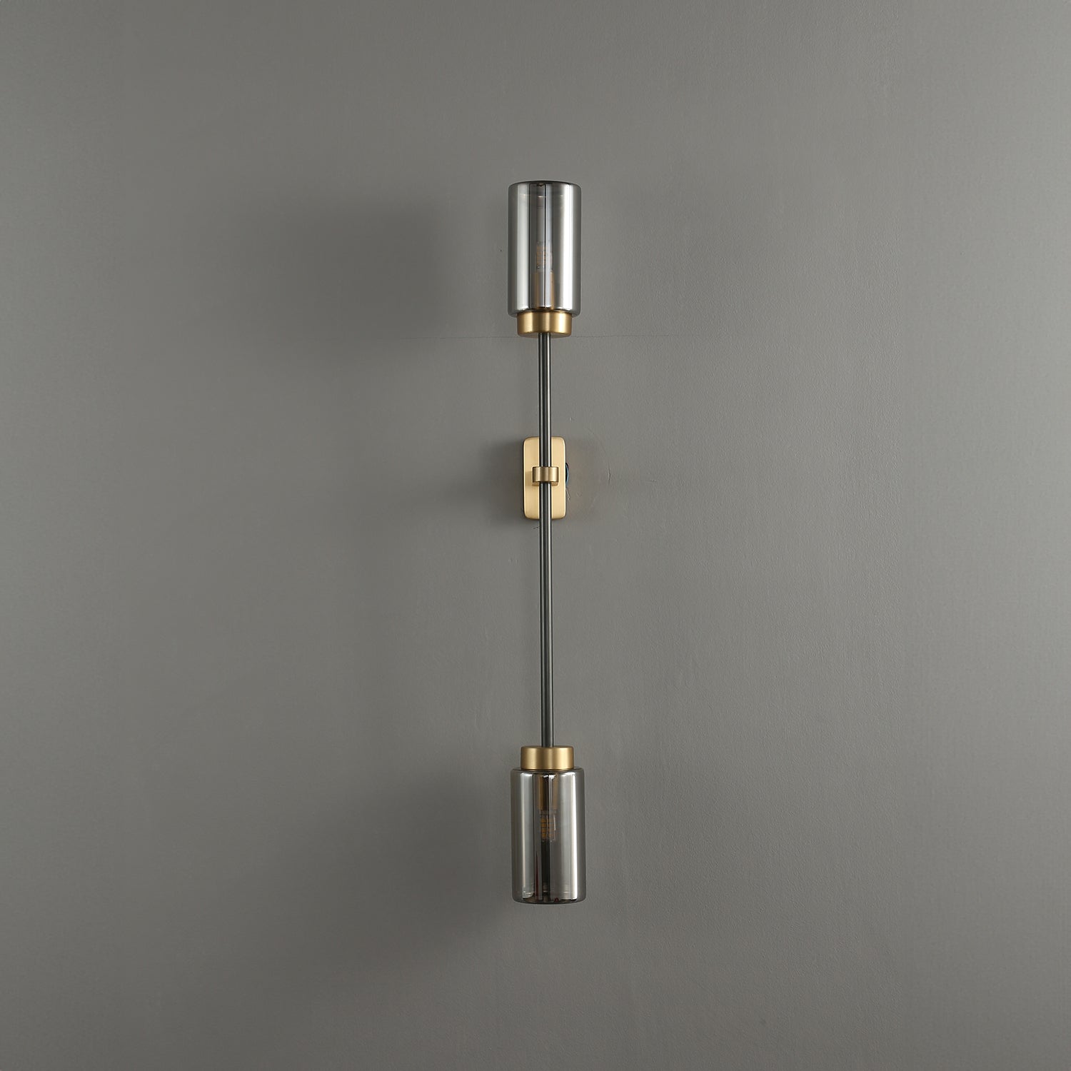 Farol_Brass_Wall_Lamp_Bert Frank_0004