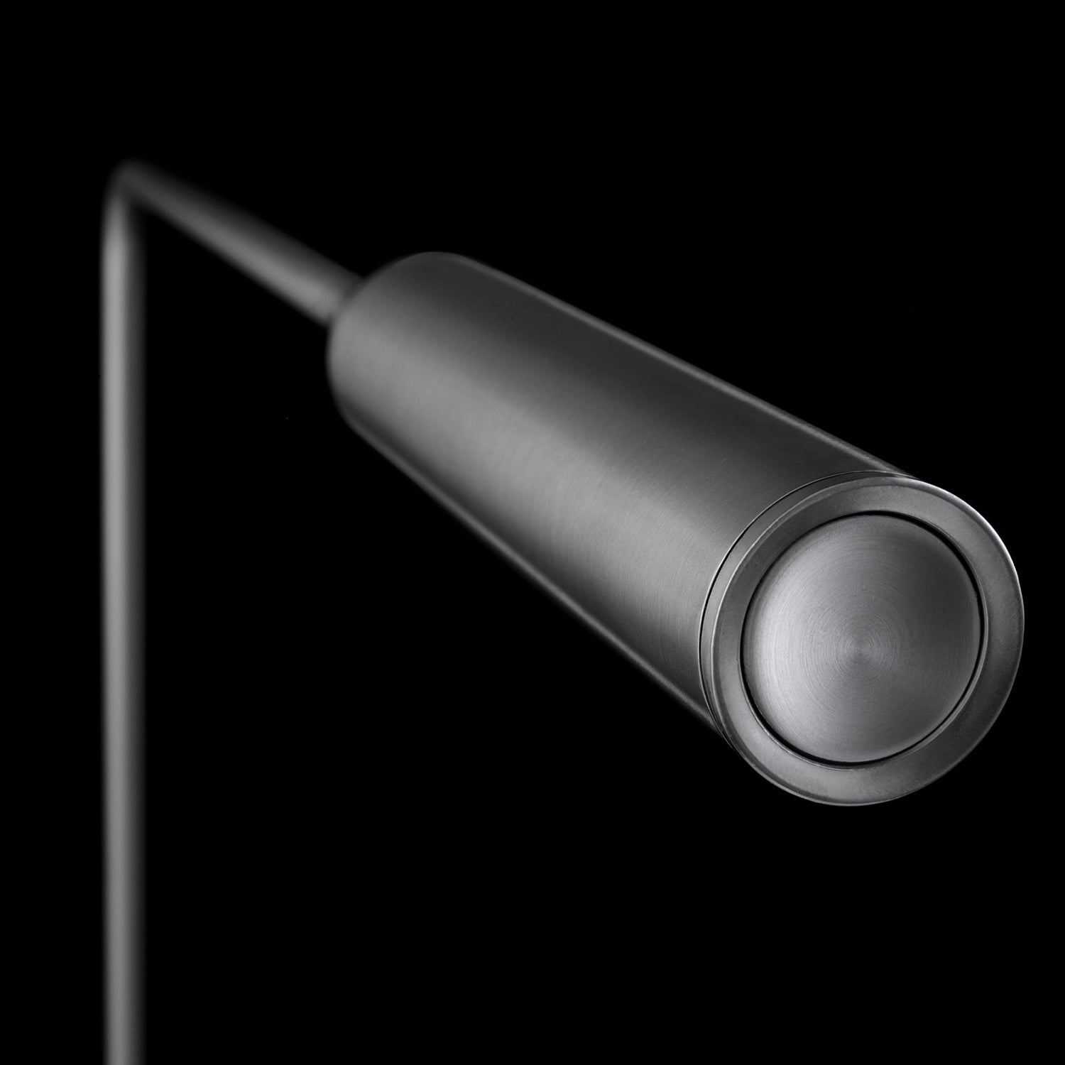 Flo Lounge Floor Lamp