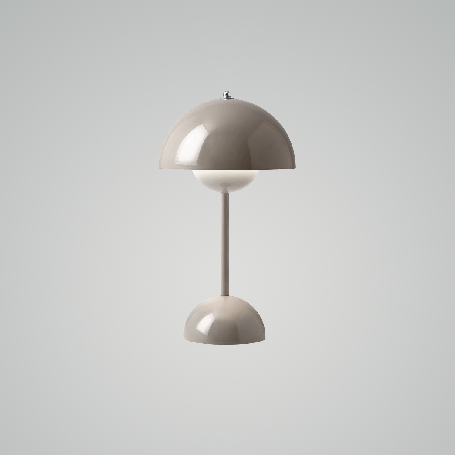 Flowerpot VP9 Table Lamp | &Tradition – LighsUnion