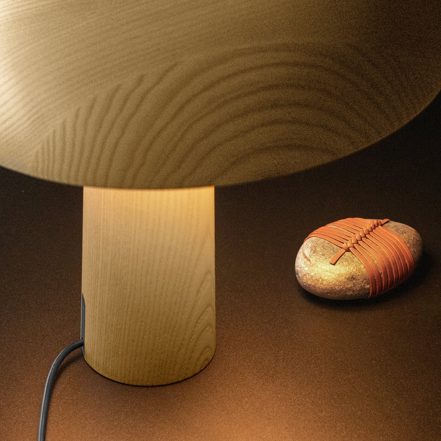 Forma Table Lamp