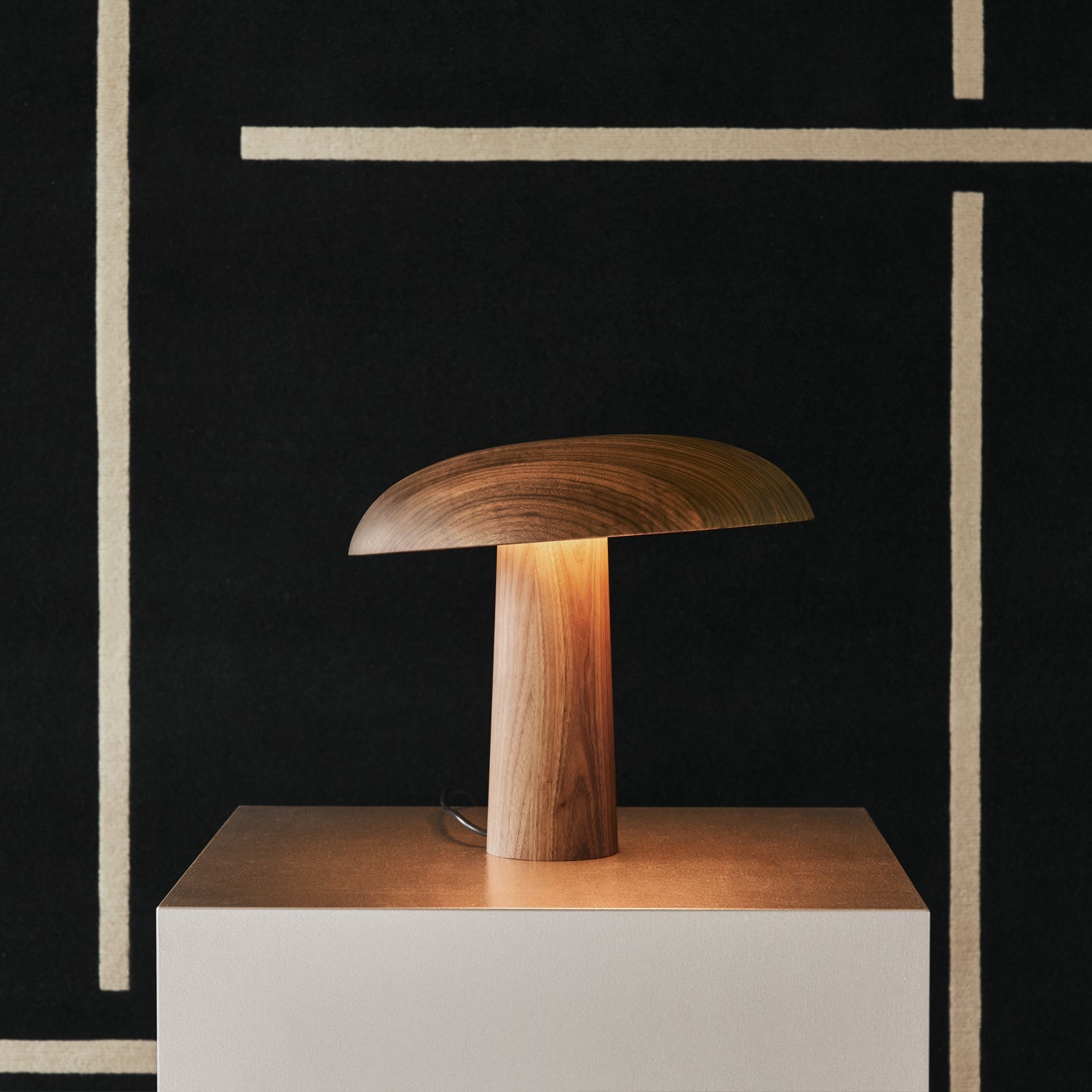 Forma Table Lamp