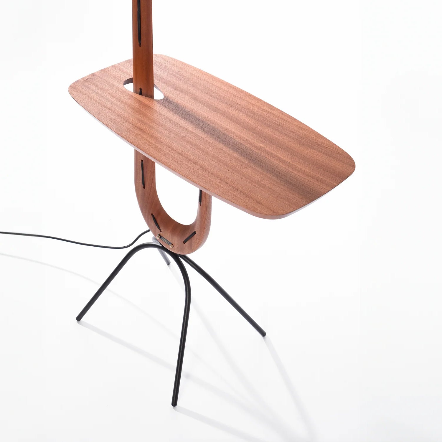 GIRAFE À TABLETTE LAMP