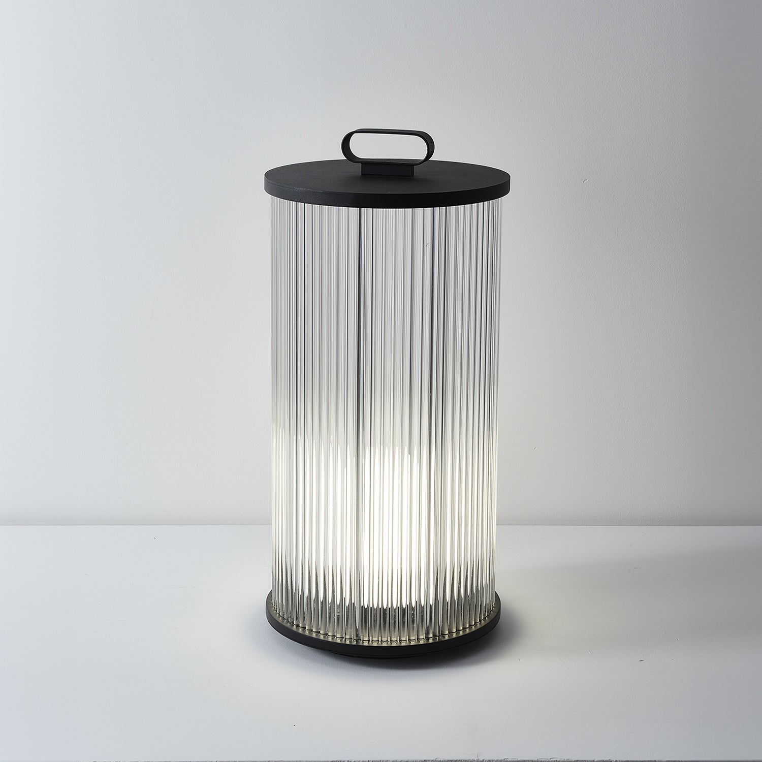 Glass_Cage_Garden_Solar_Outdoor_Table_Light_08