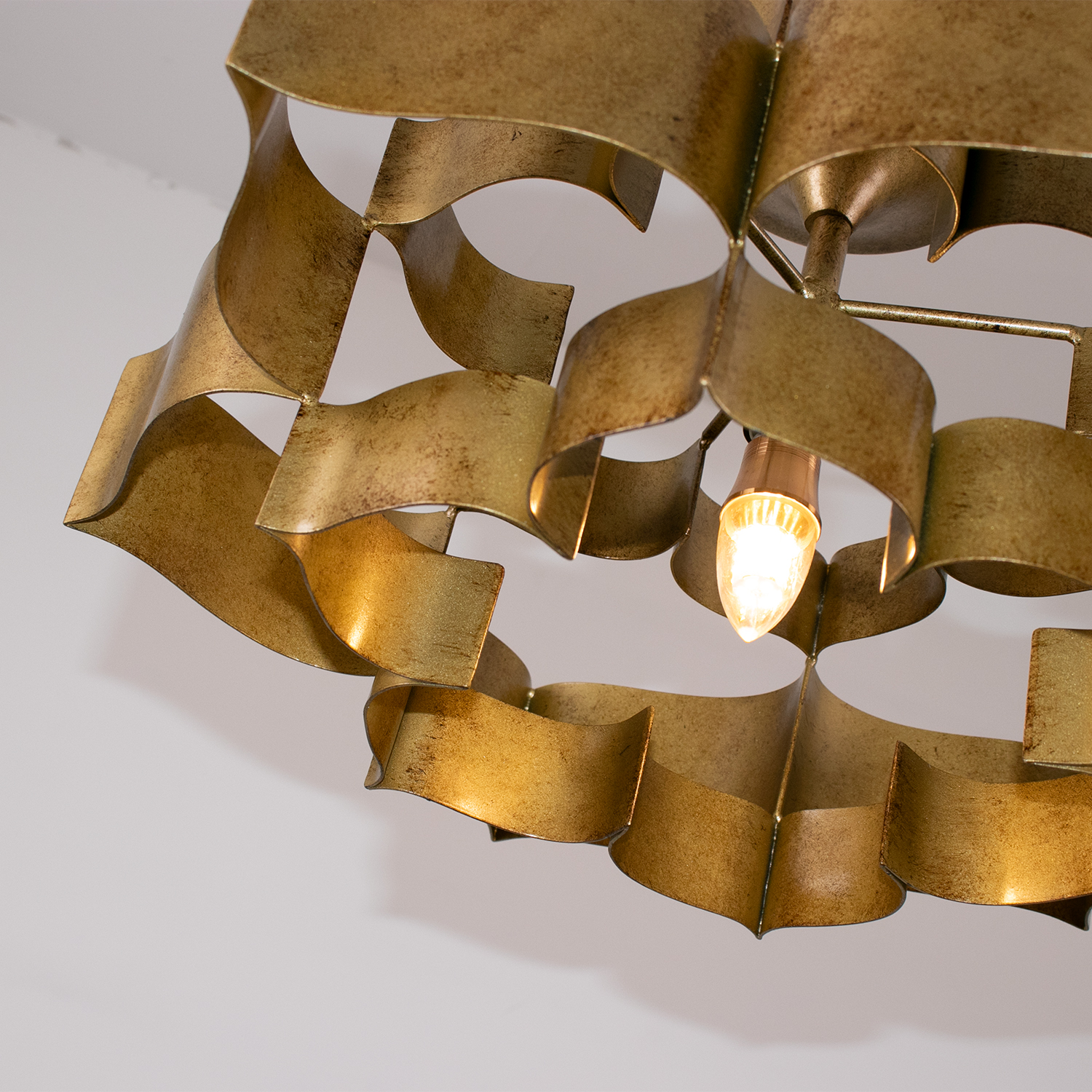 Grand Lotus Small Chandelier