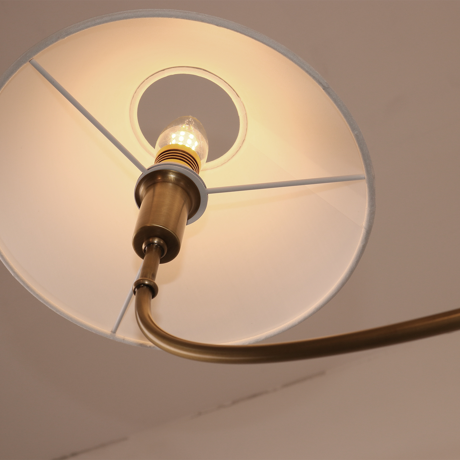 Griffin Grande Linear Suspension