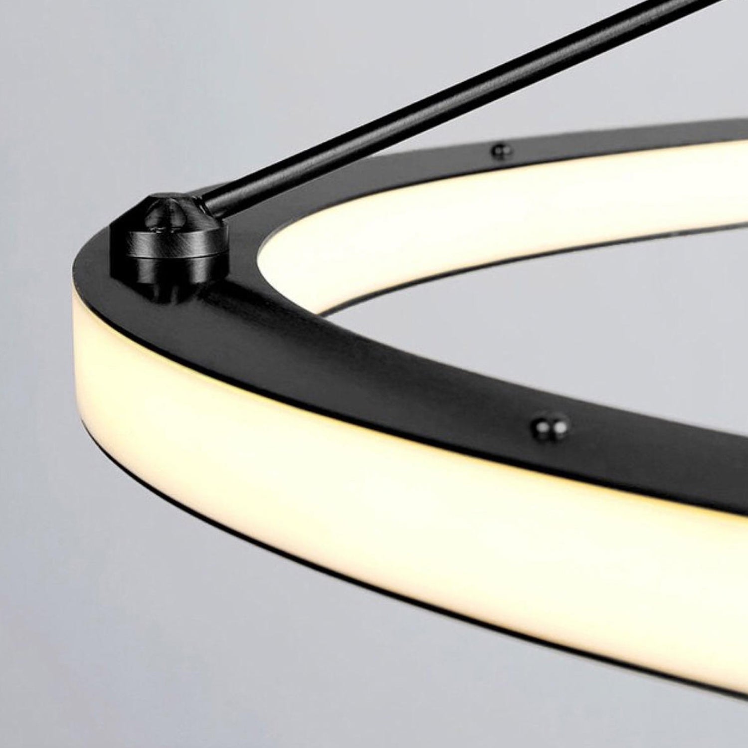 Halo Circle Pendant Light