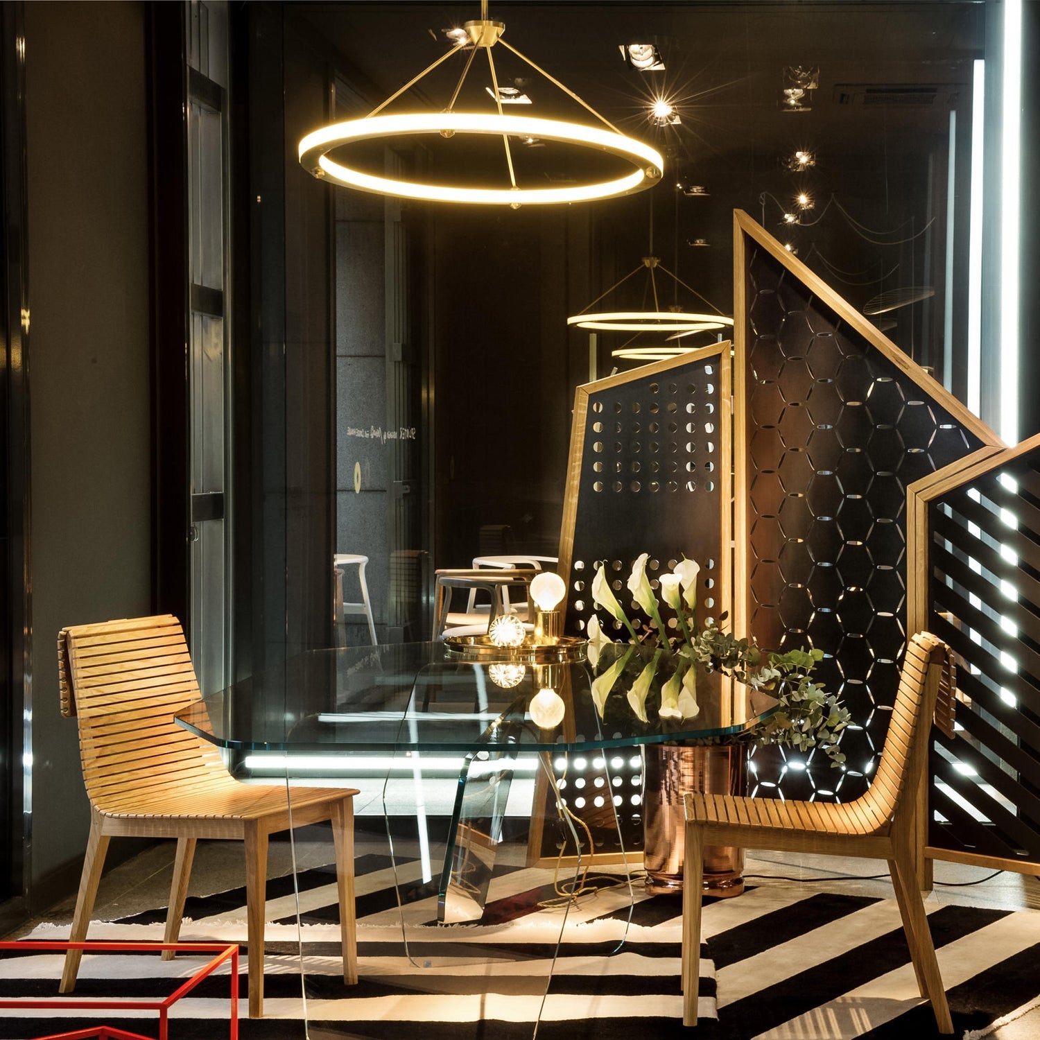 Halo Circle Pendant Light