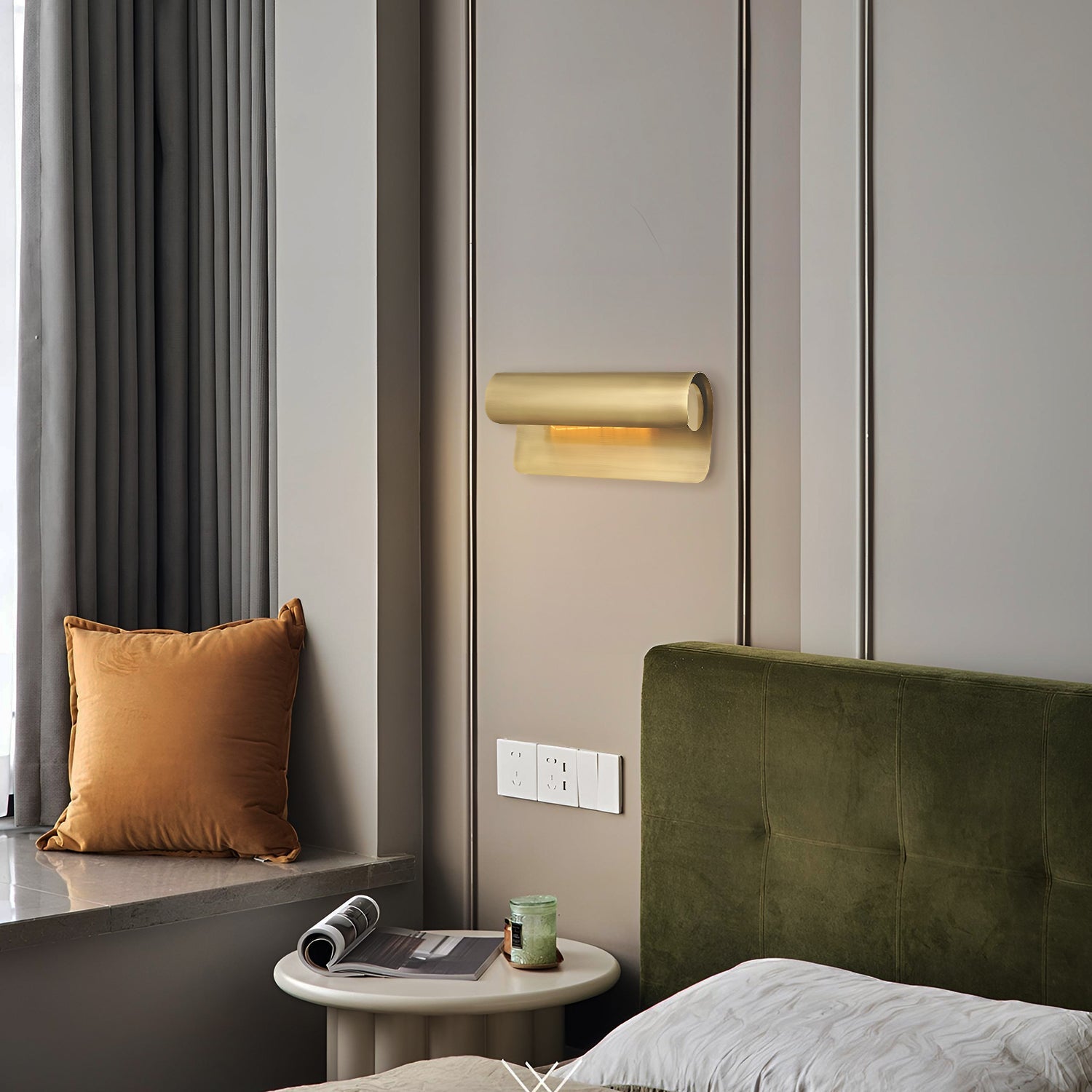 Hudson_Valley_Wide_Aged_Brass_Wall_Sconce_Hudson_Valley_04