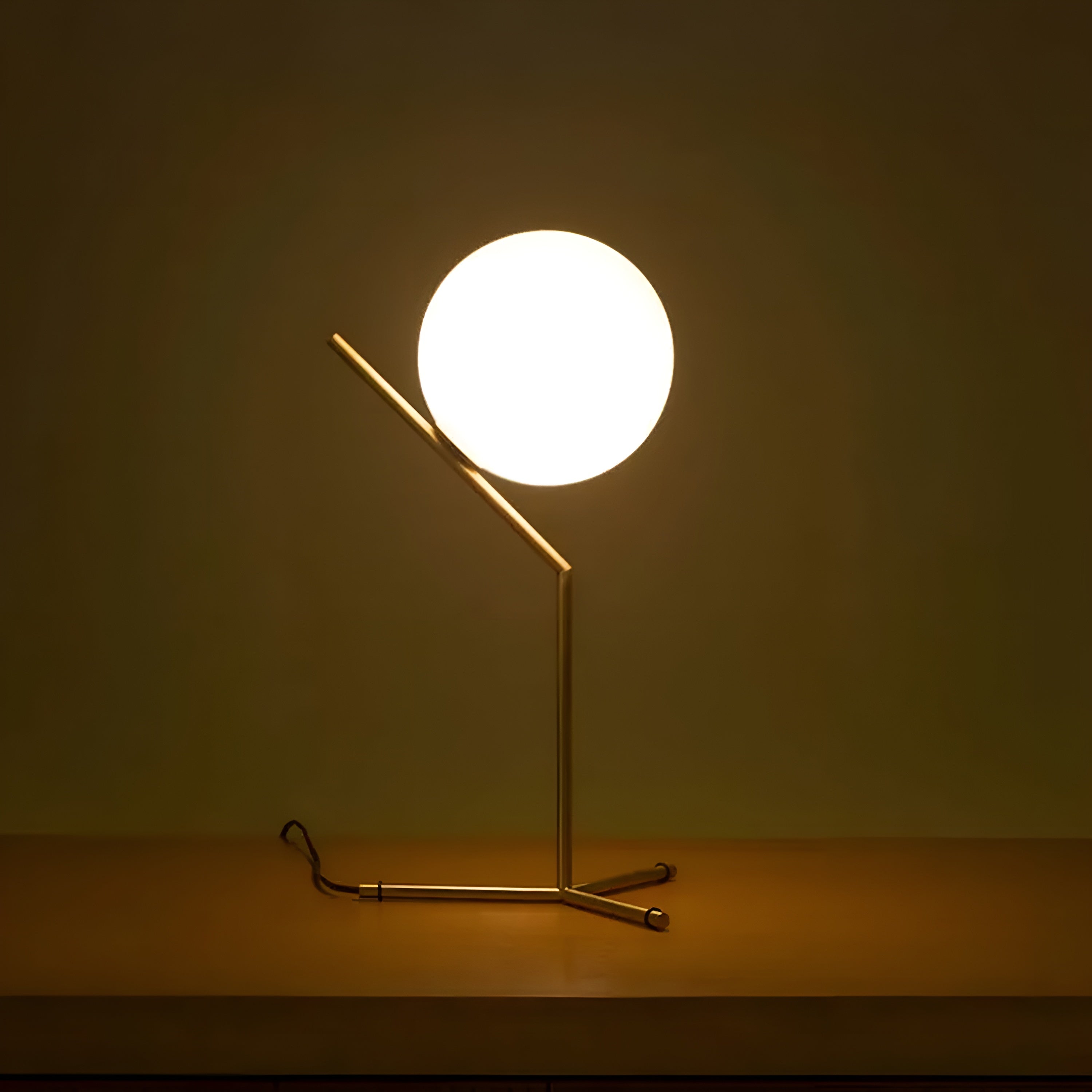 IC LIGHTS T1 HIGH Table Lamp