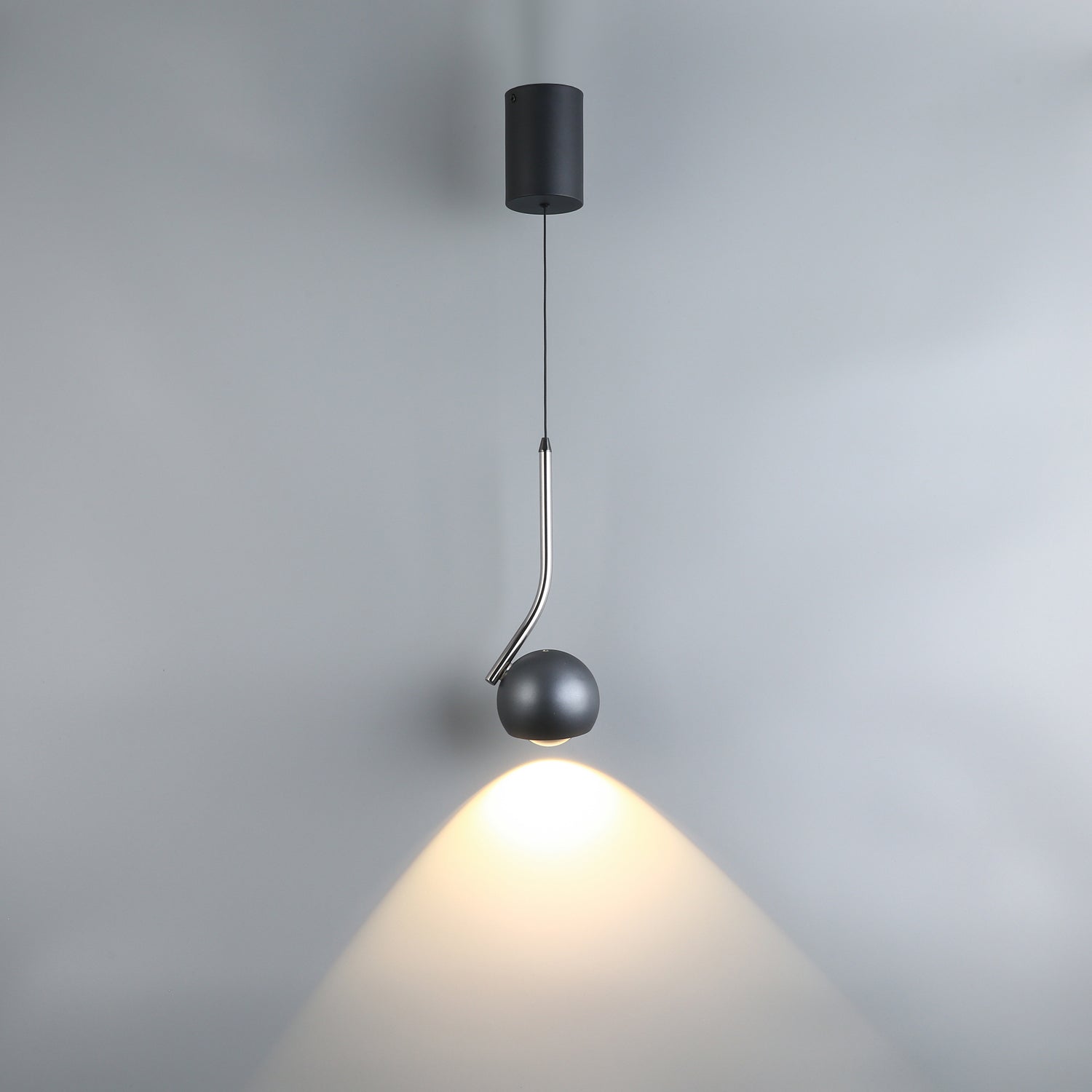 Io_Sospeso_Pendant_Light_Occhio_06